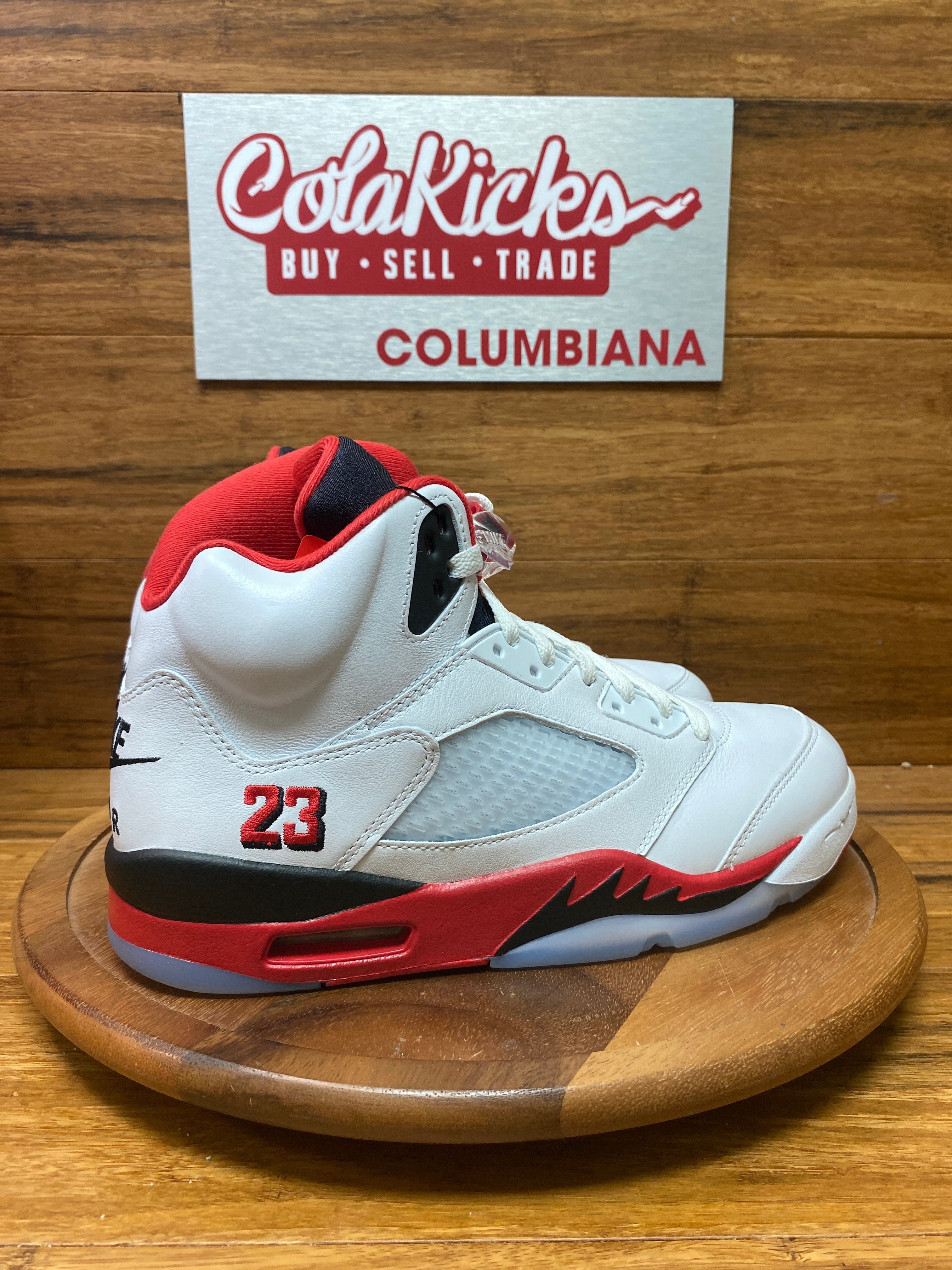Jordan 5 Retro Fire Red Black Tongue (2025)