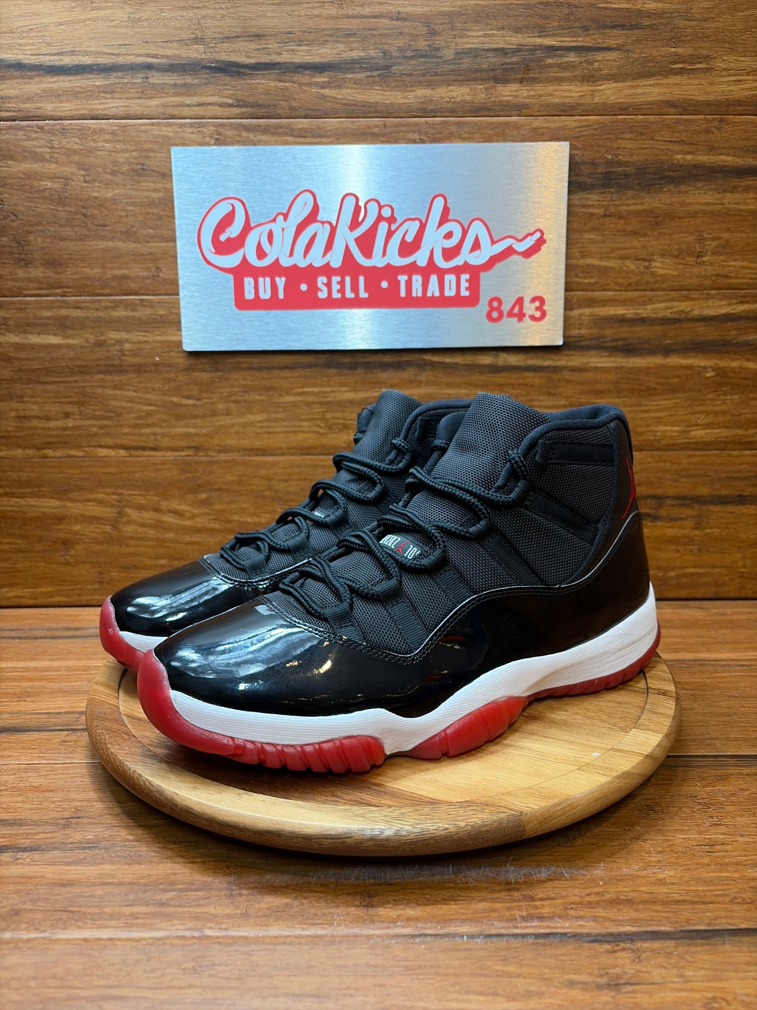 Jordan 11 Retro Playoffs Bred (2019)