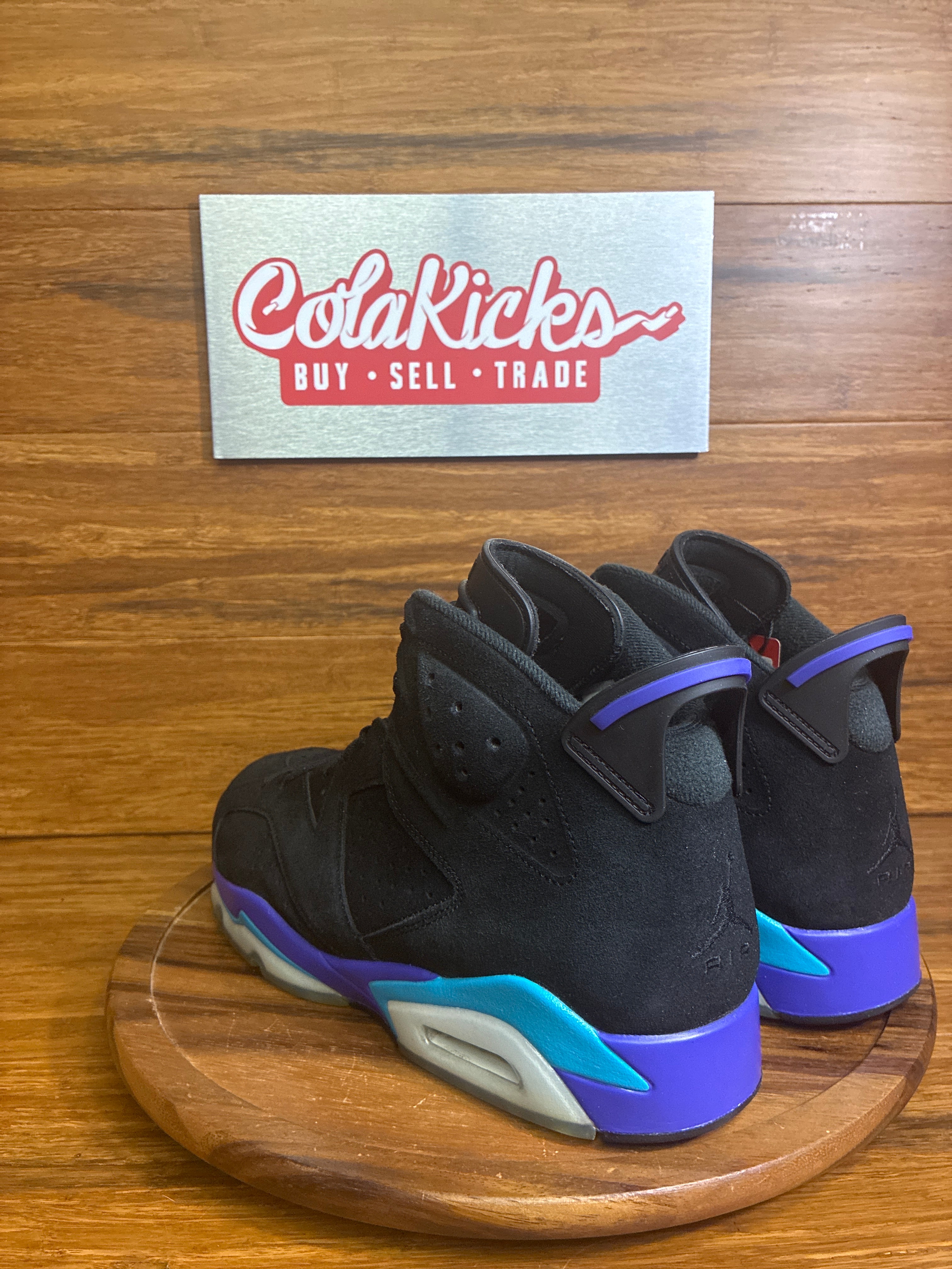Jordan 6 Retro Aqua