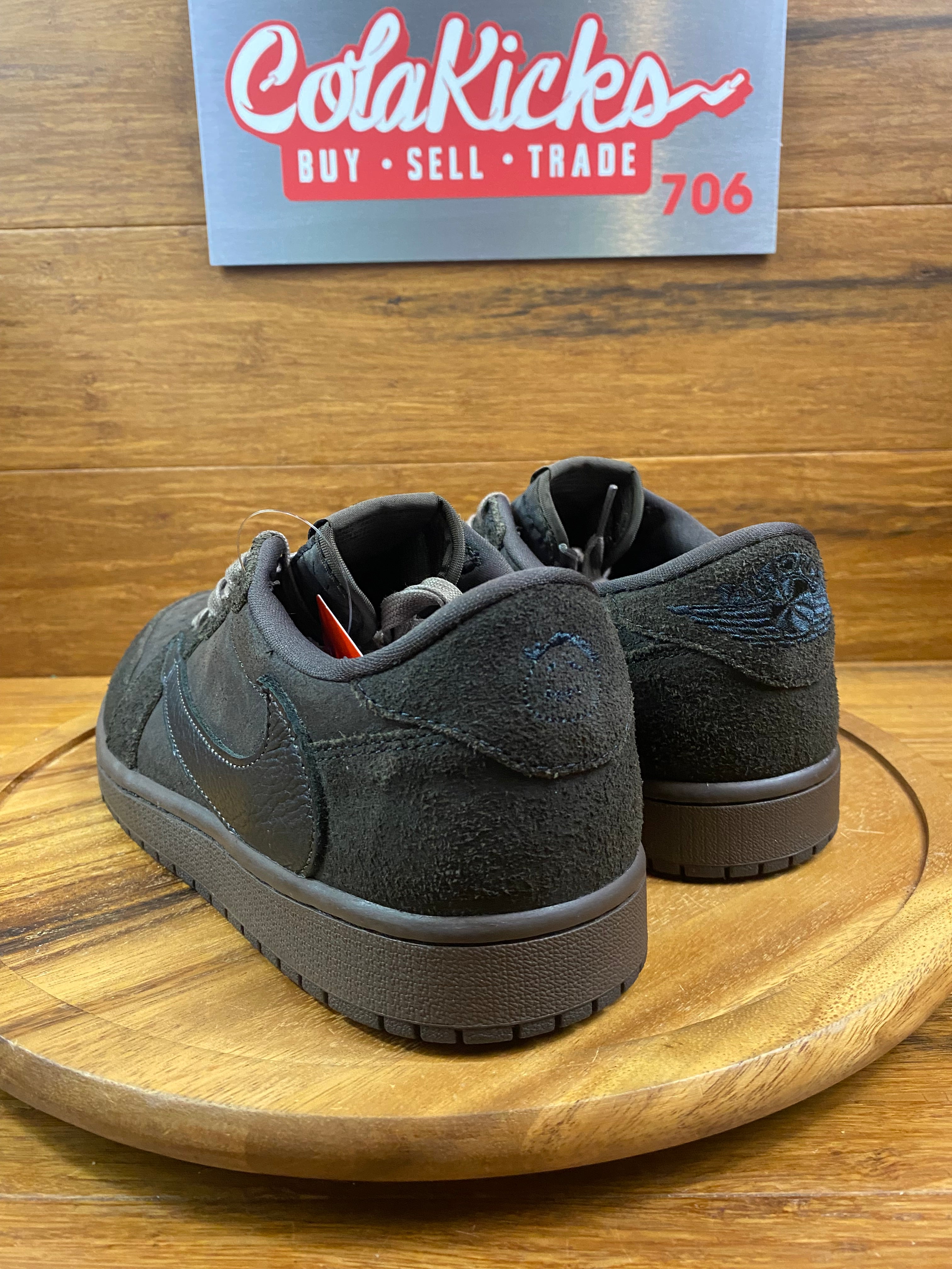 Jordan 1 Retro Low OG SP Travis Scott Velvet Brown