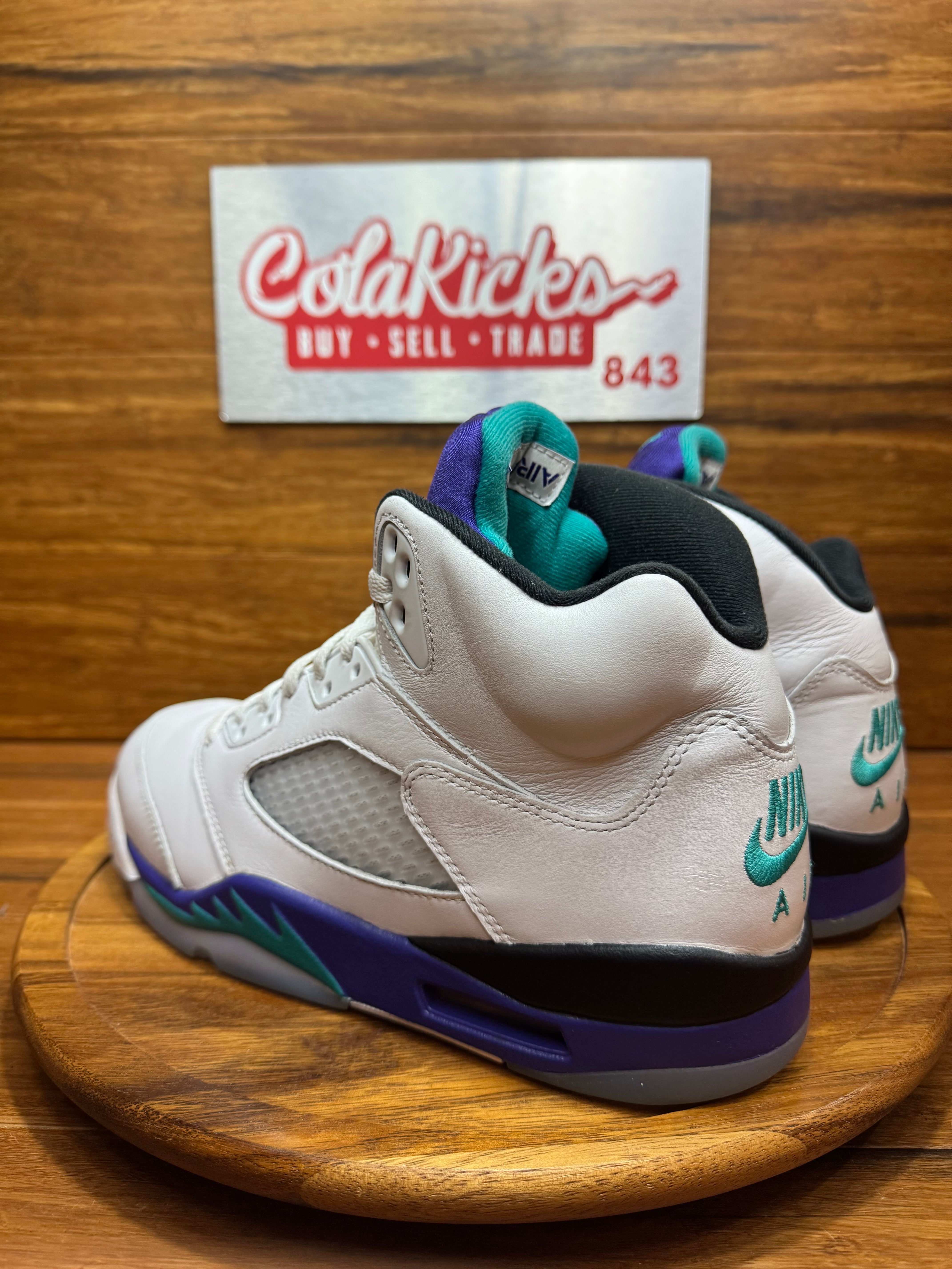 Jordan 5 Retro Grape (2025)