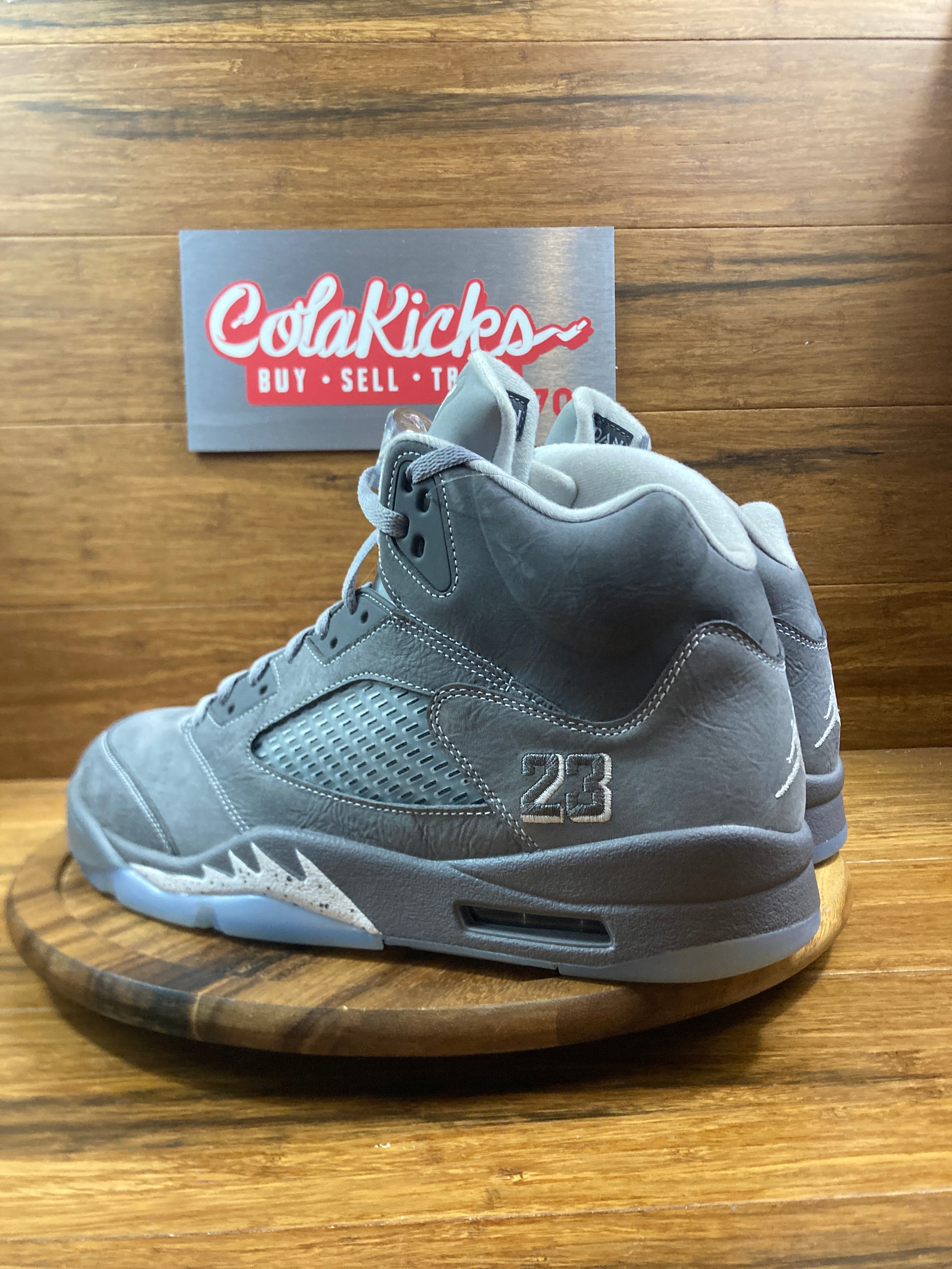 Jordan 5 Retro Wolf Grey (2026)