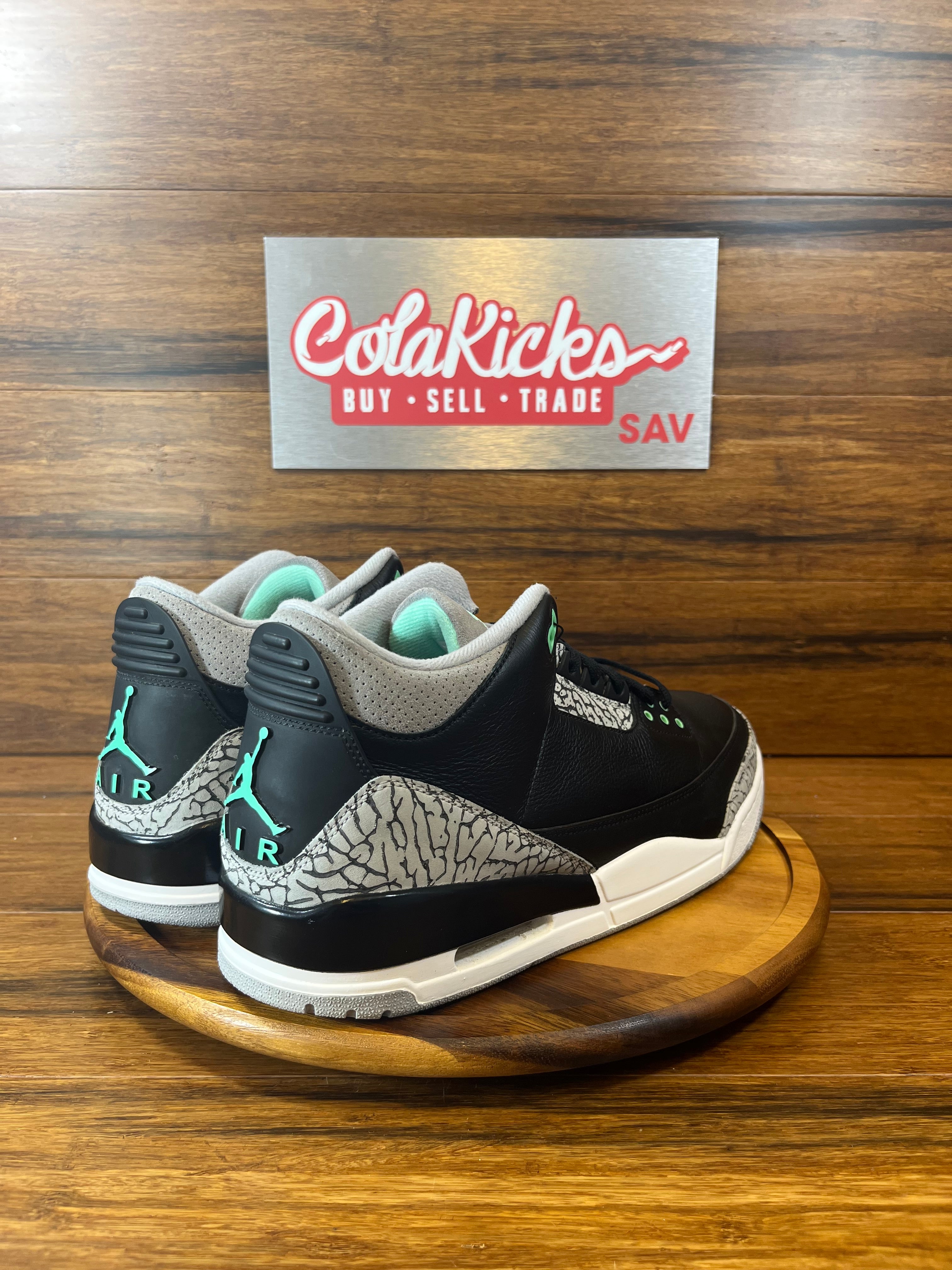 Jordan 3 Retro Green Glow