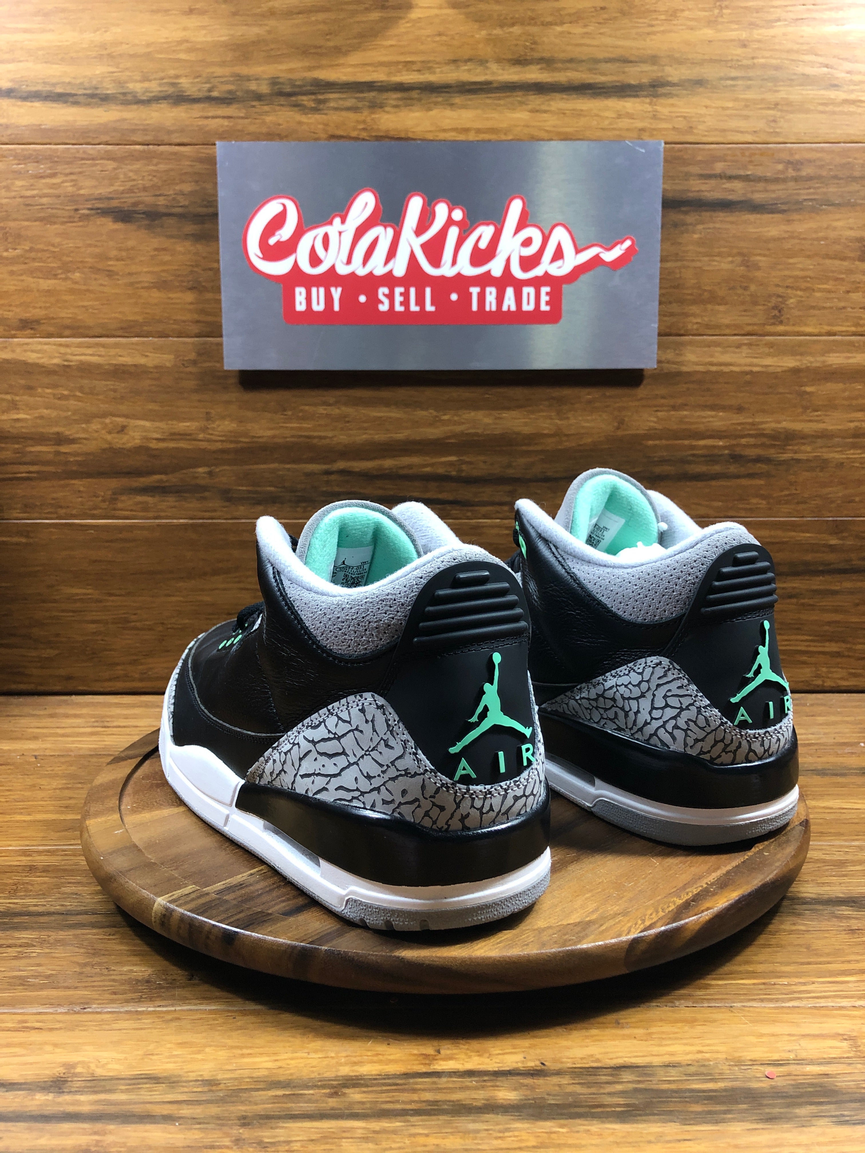 Jordan 3 Retro Green Glow