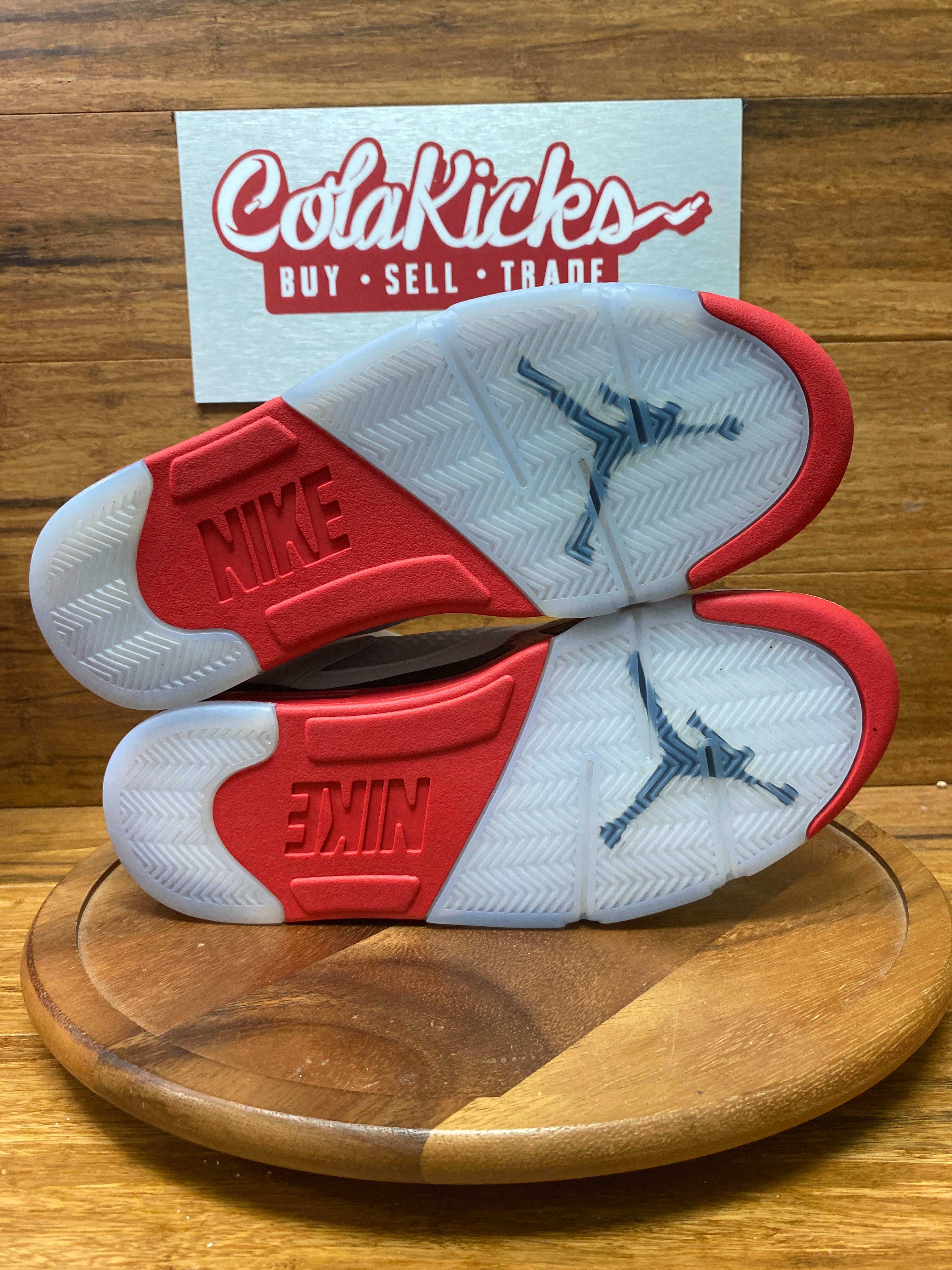 Jordan 5 Retro Fire Red Black Tongue (2025)