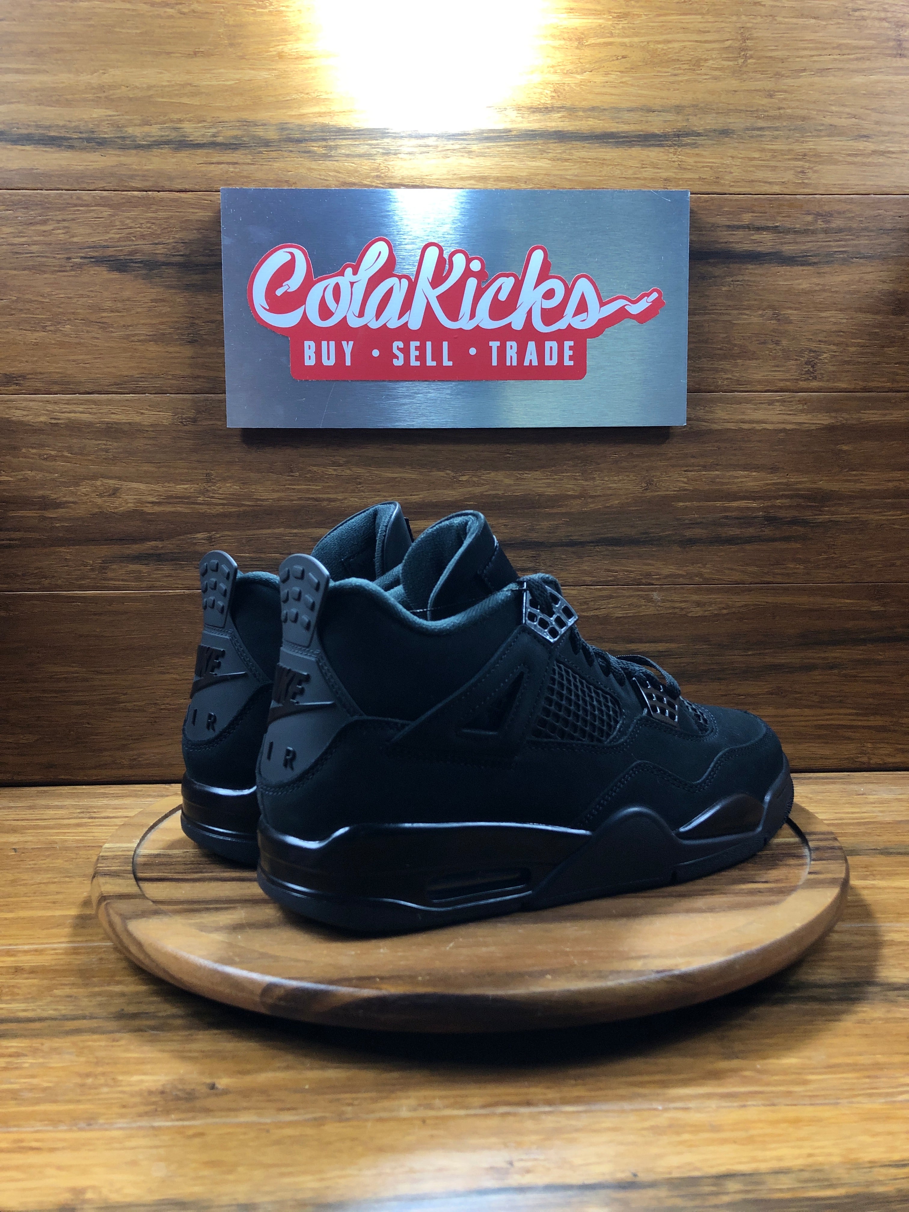 Jordan 4 Retro Black Cat (2025)