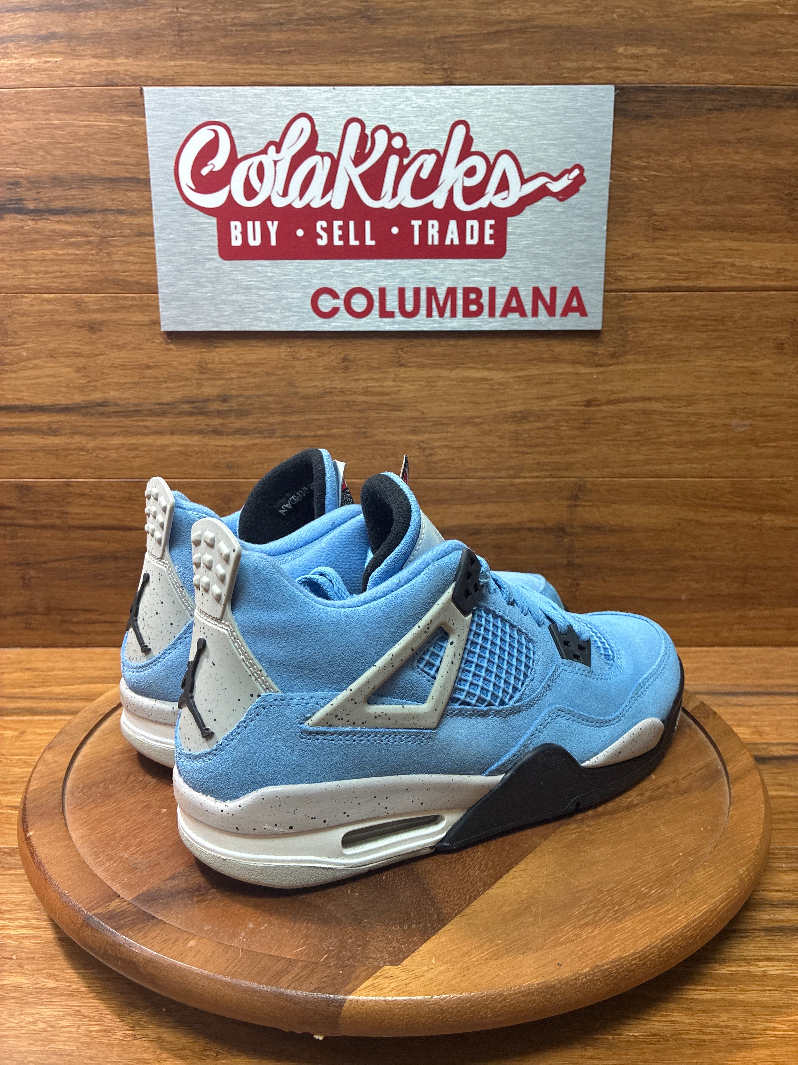 Jordan 4 Retro University Blue (GS)