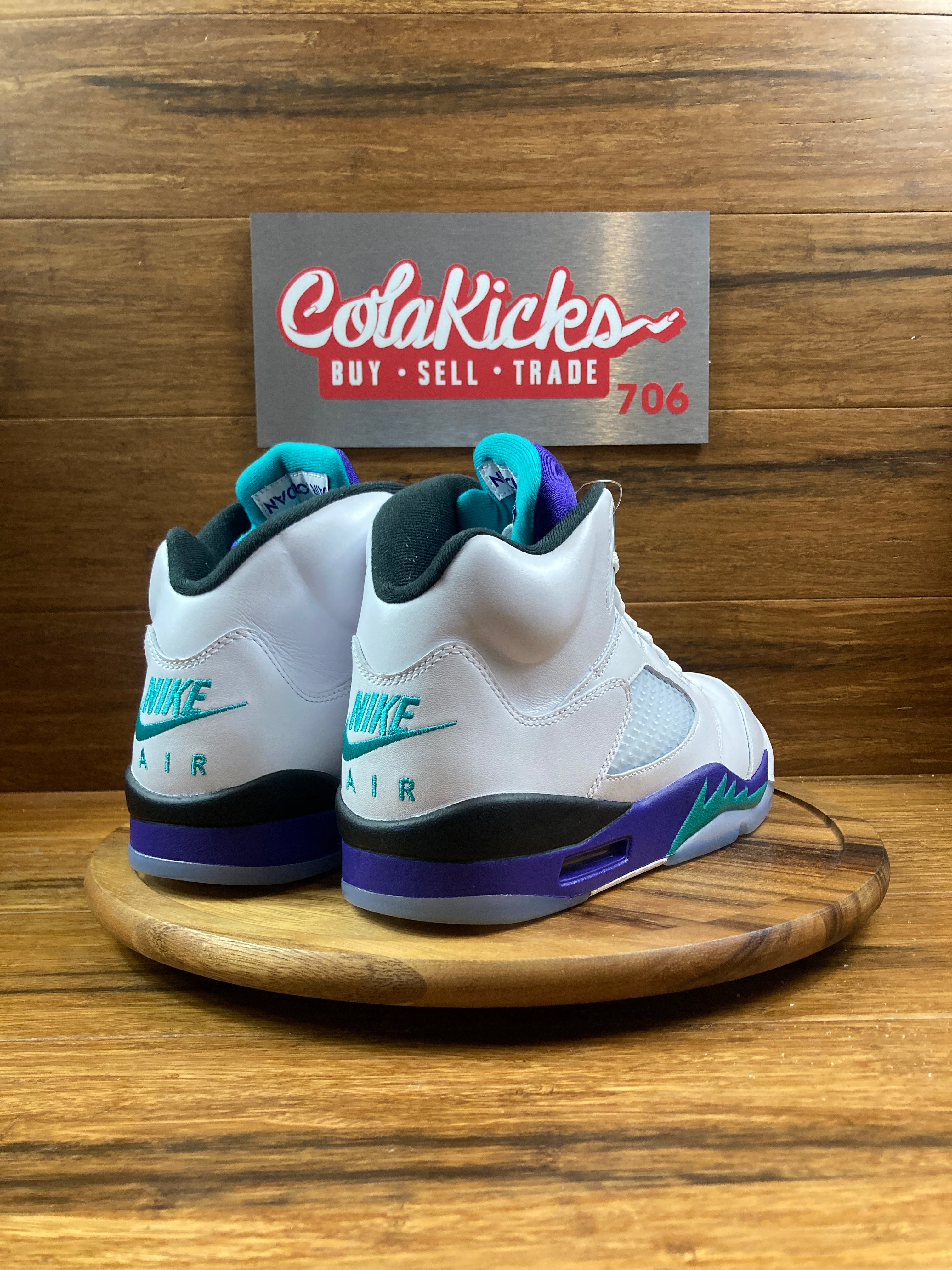 Jordan 5 Retro Grape (2025)