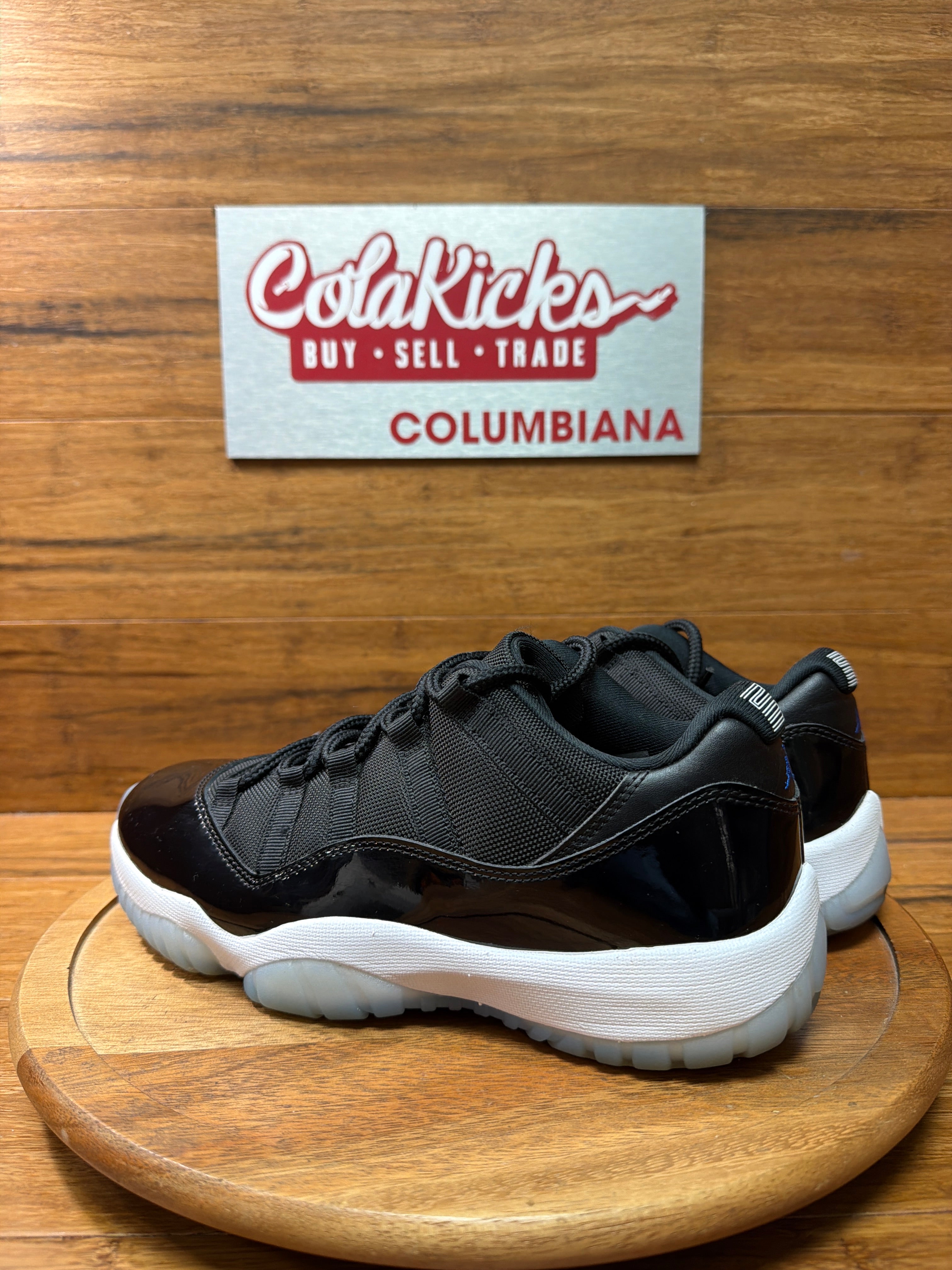 Jordan 11 Retro Low Space Jam