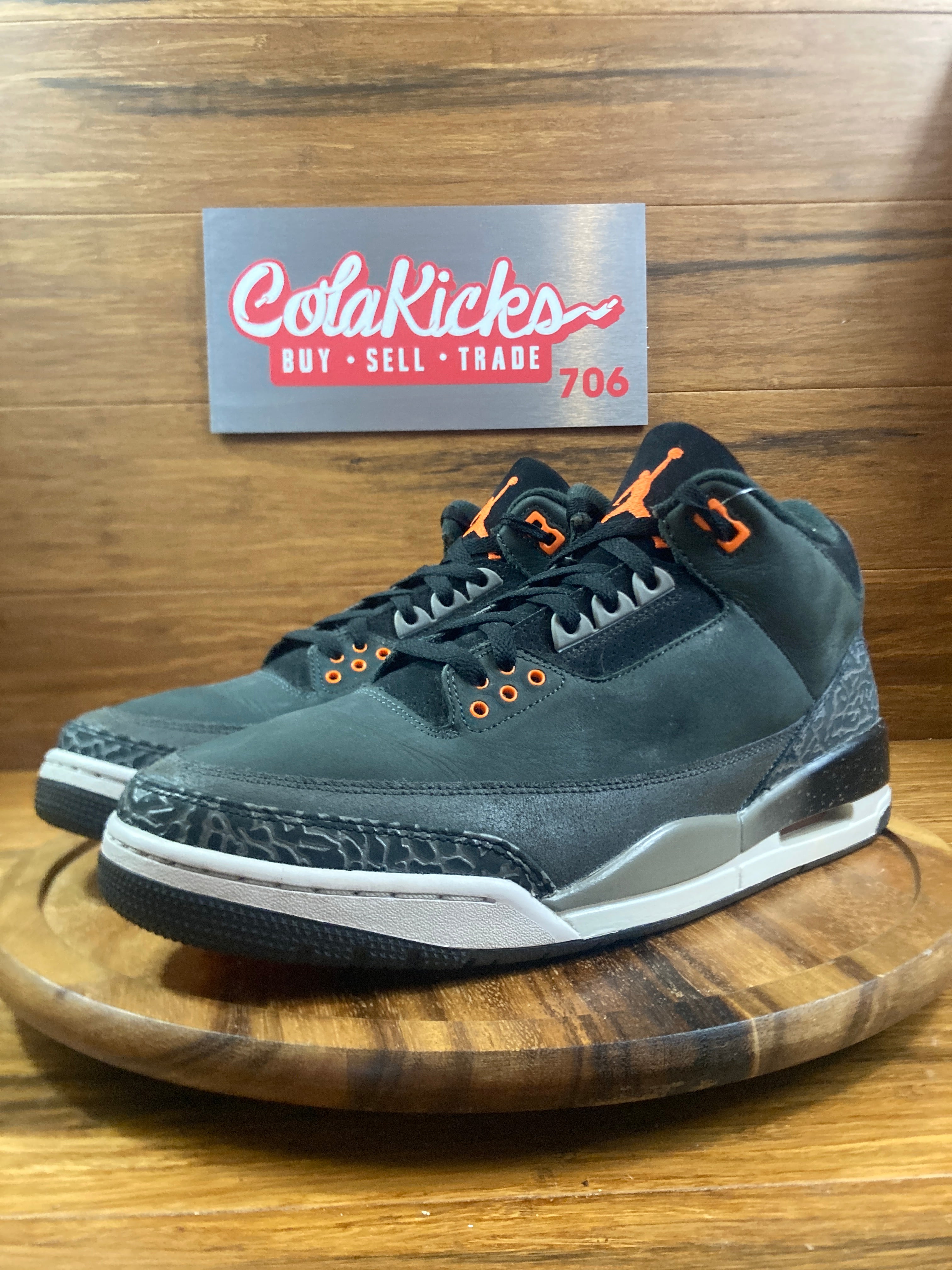 Jordan 3 Retro Fear Pack (2023)