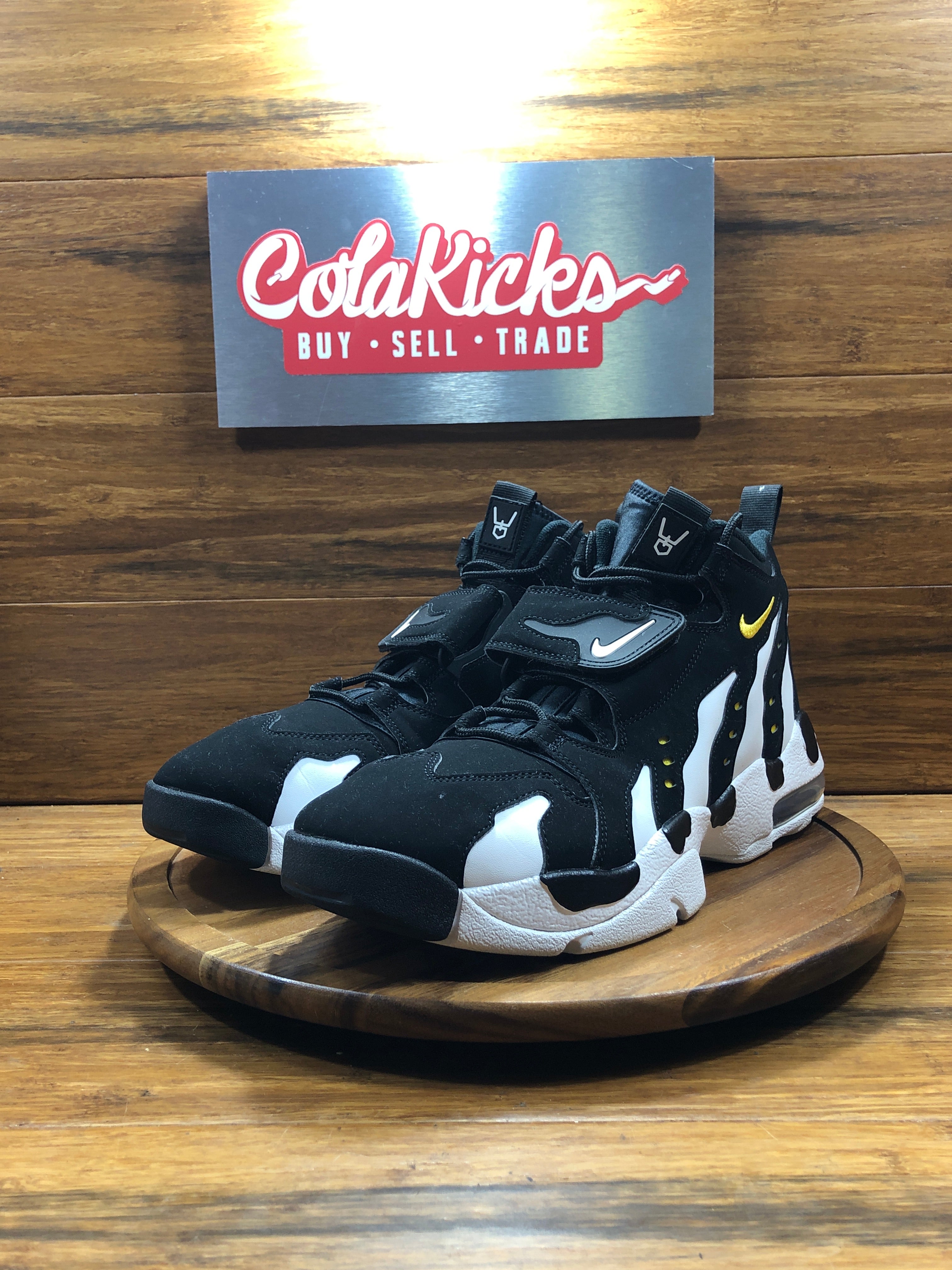 Nike Air DT Max '96 Colorado Away White Black