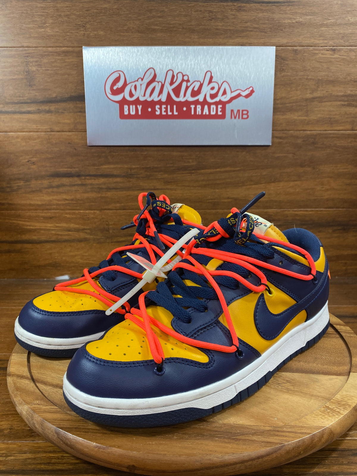 Nike Dunk Low Off-White University Gold