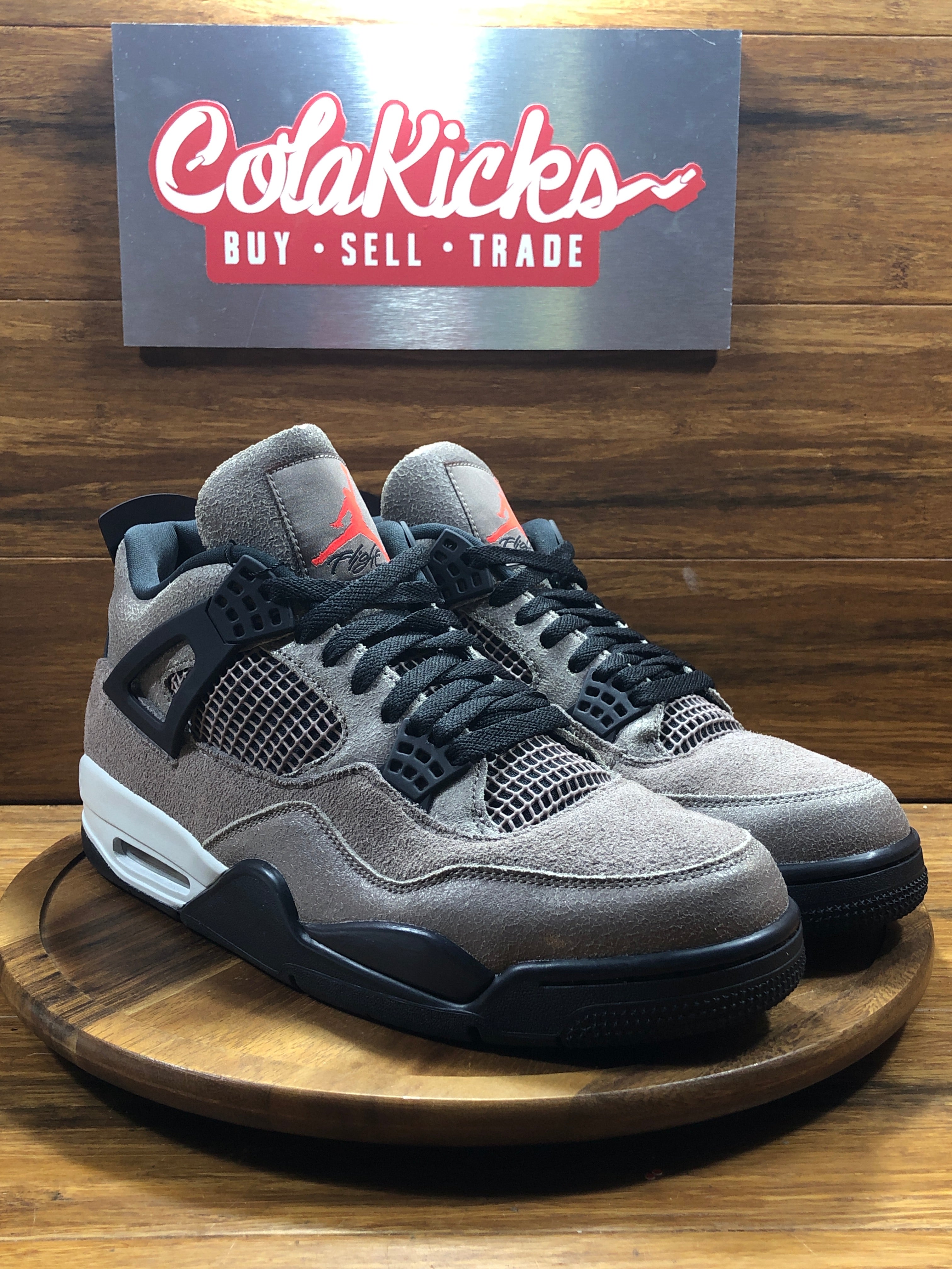 Jordan 4 Retro Taupe Haze
