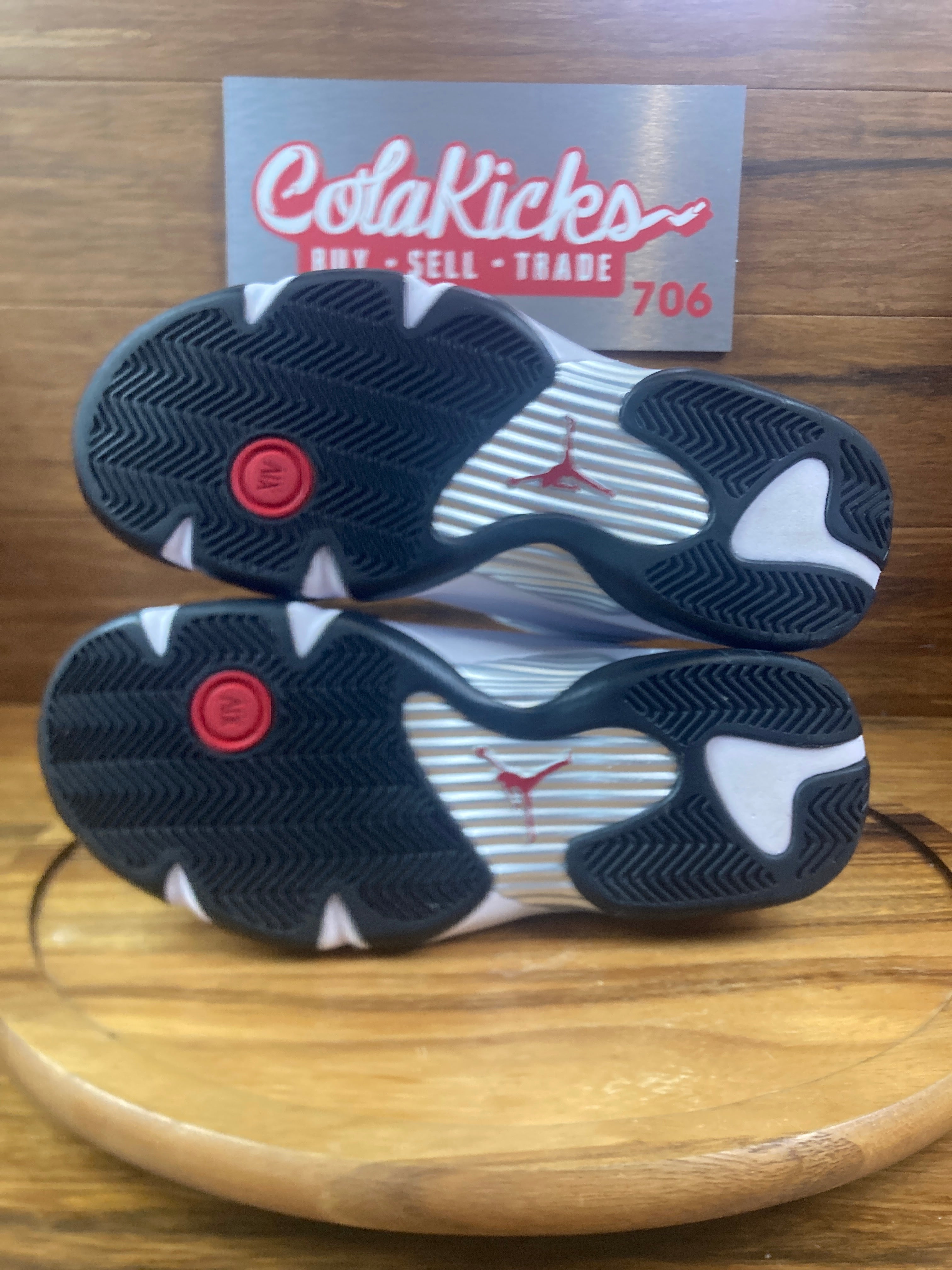 Jordan 14 Retro Black Toe (2024)