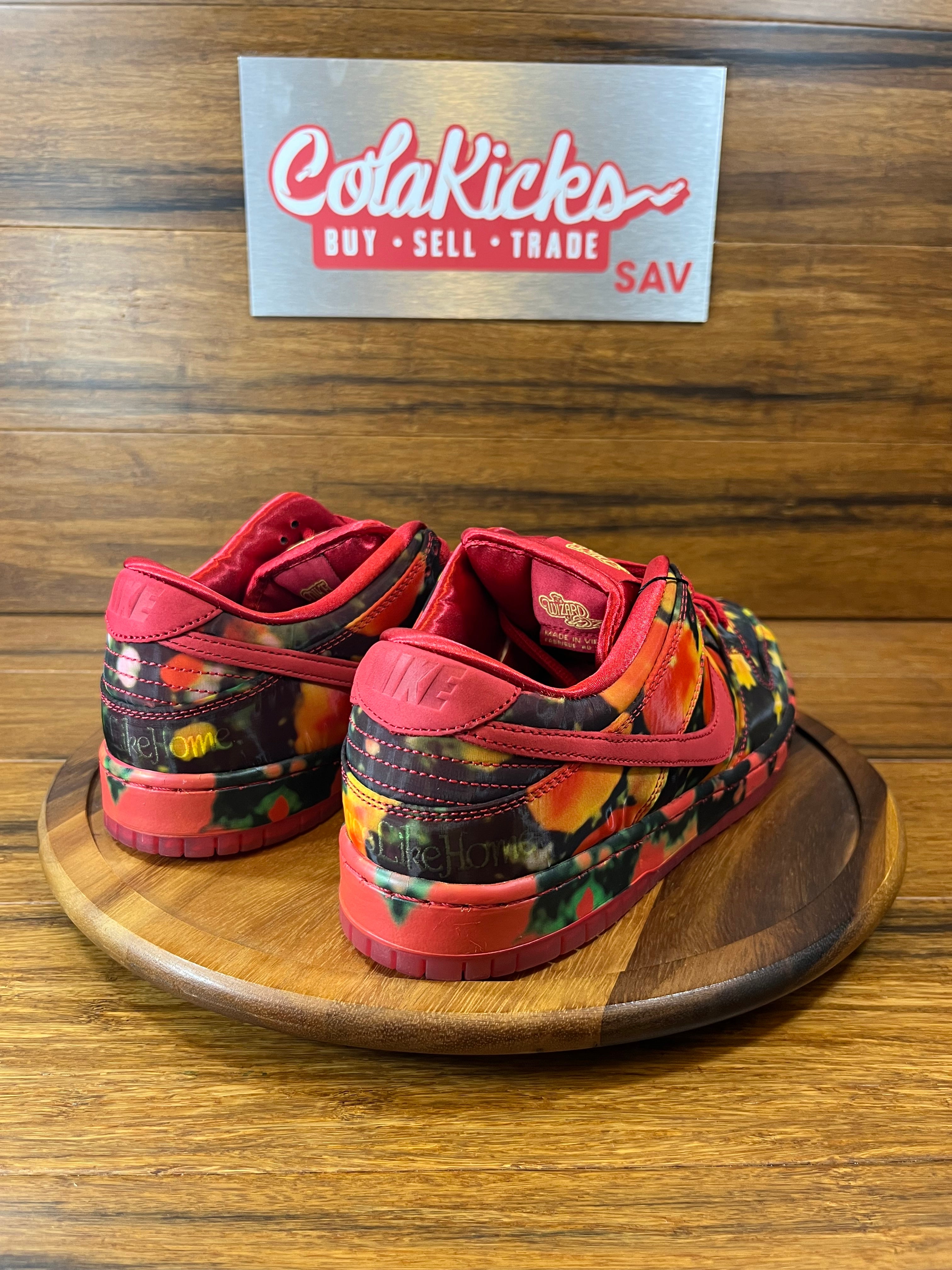 Nike SB Dunk Low The Wizard of Oz Poppy Field