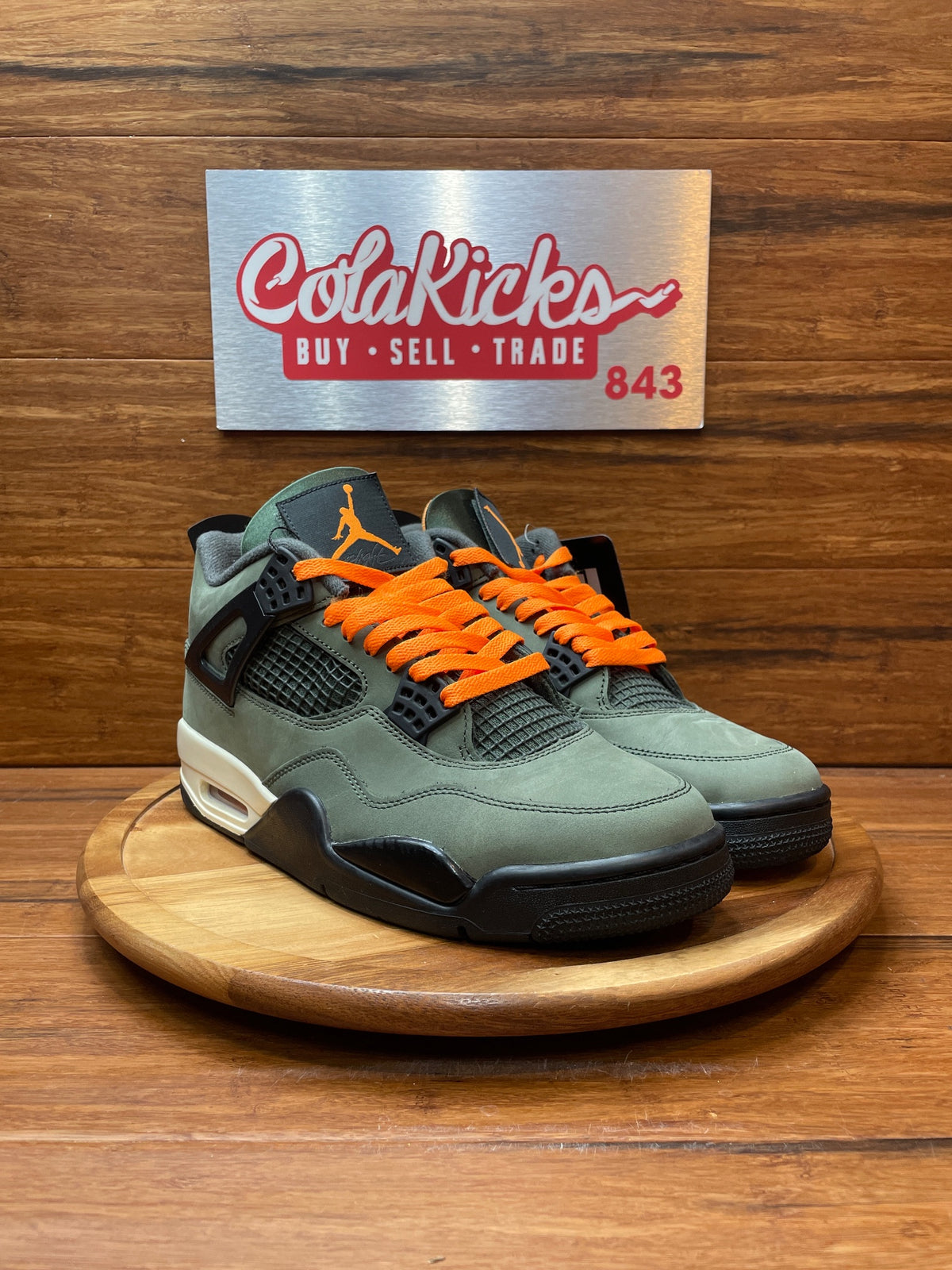 Jordan 4 Retro OG SP Undefeated (2025)