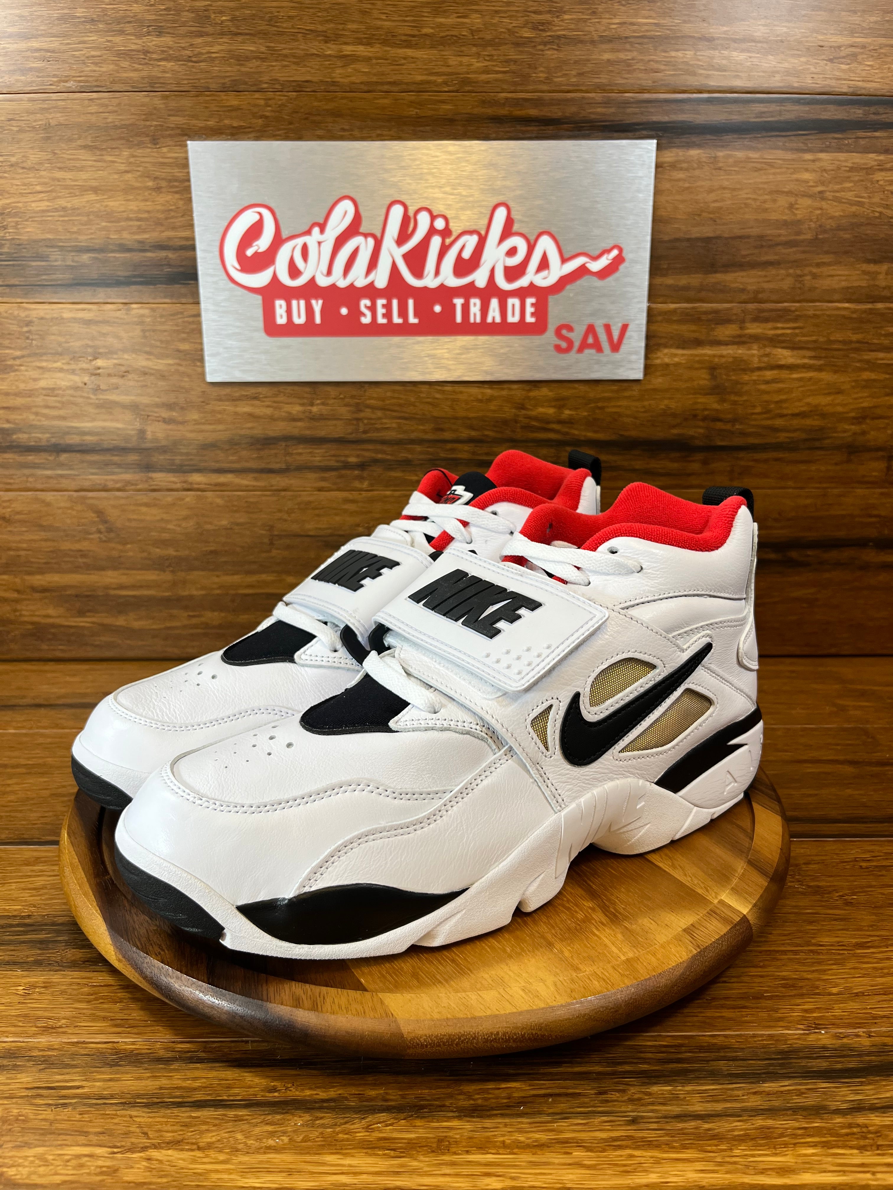 Nike Air Diamond Turf Proto '92 Atlanta Falcons