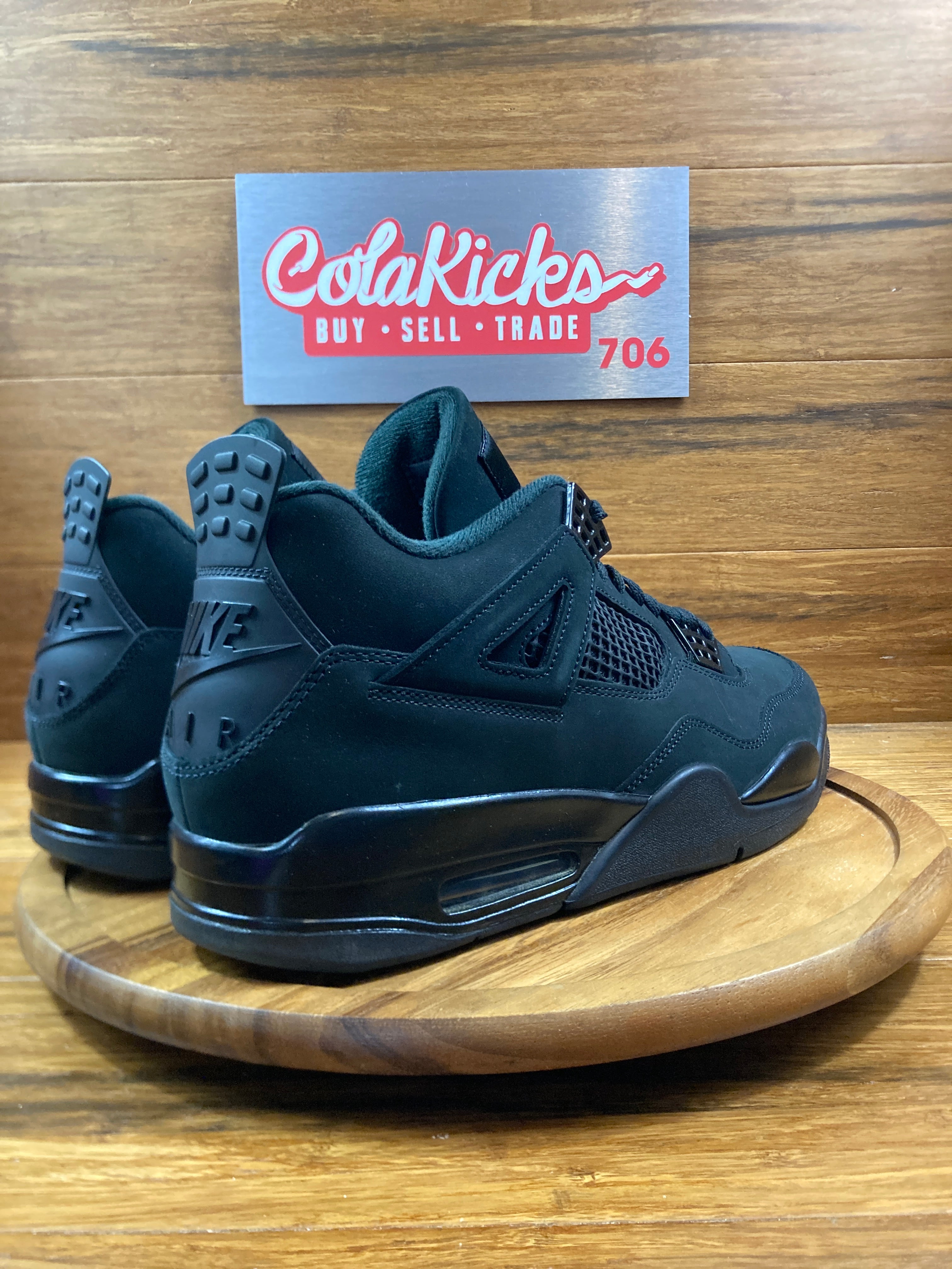 Jordan 4 Retro Black Cat (2025)