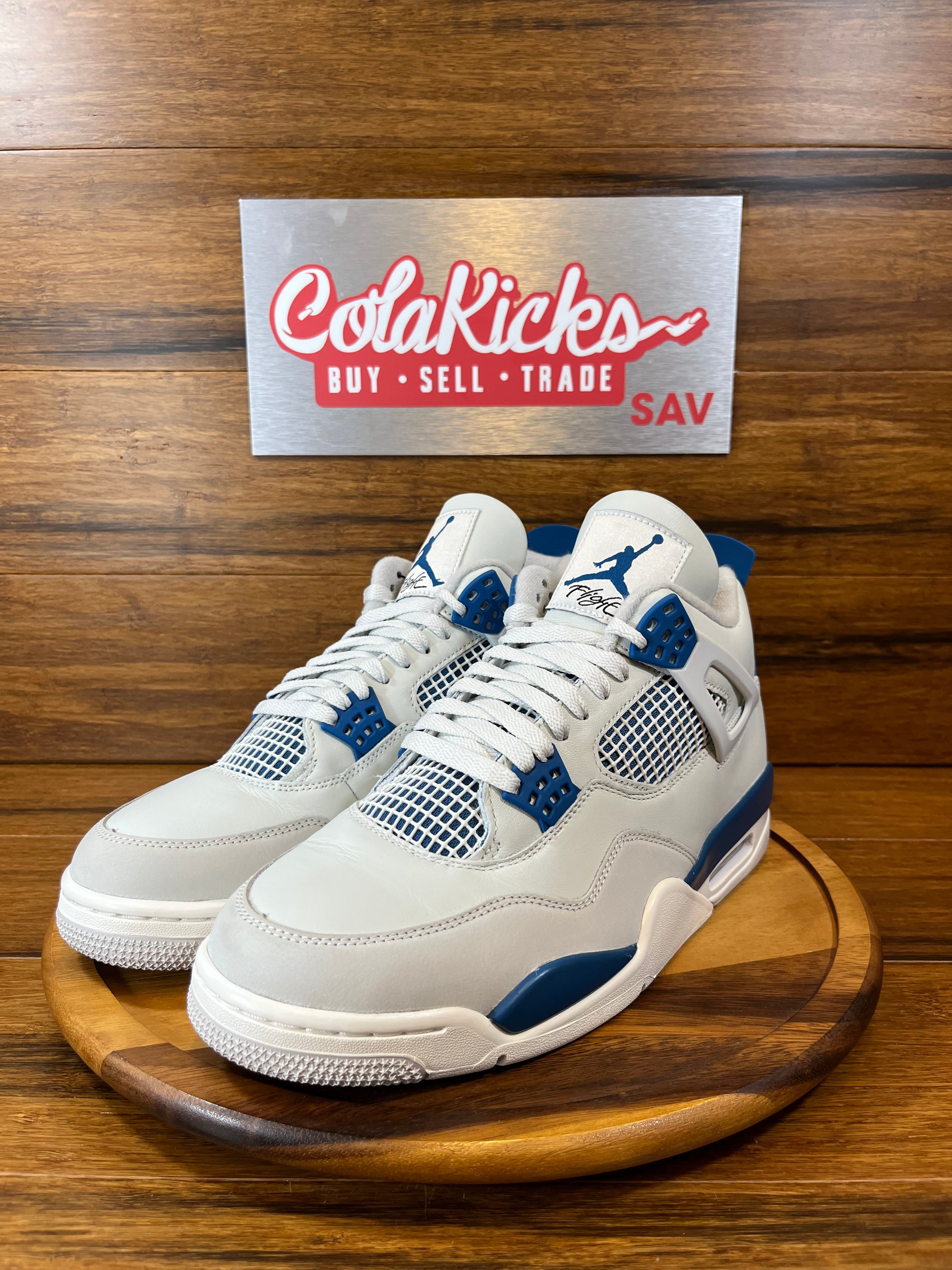 Jordan 4 Retro Military Blue (2024)