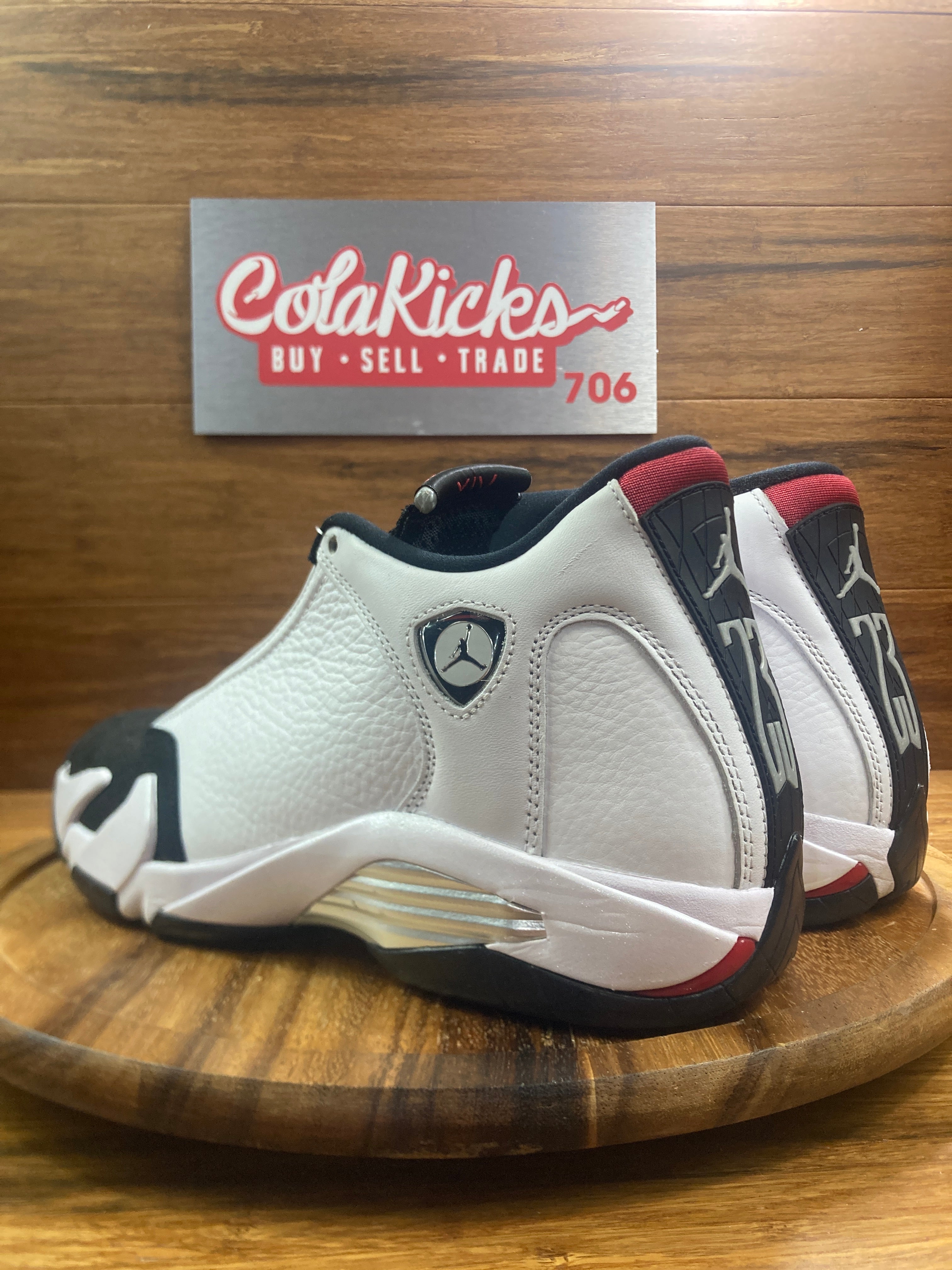 Jordan 14 Retro Black Toe (2024)