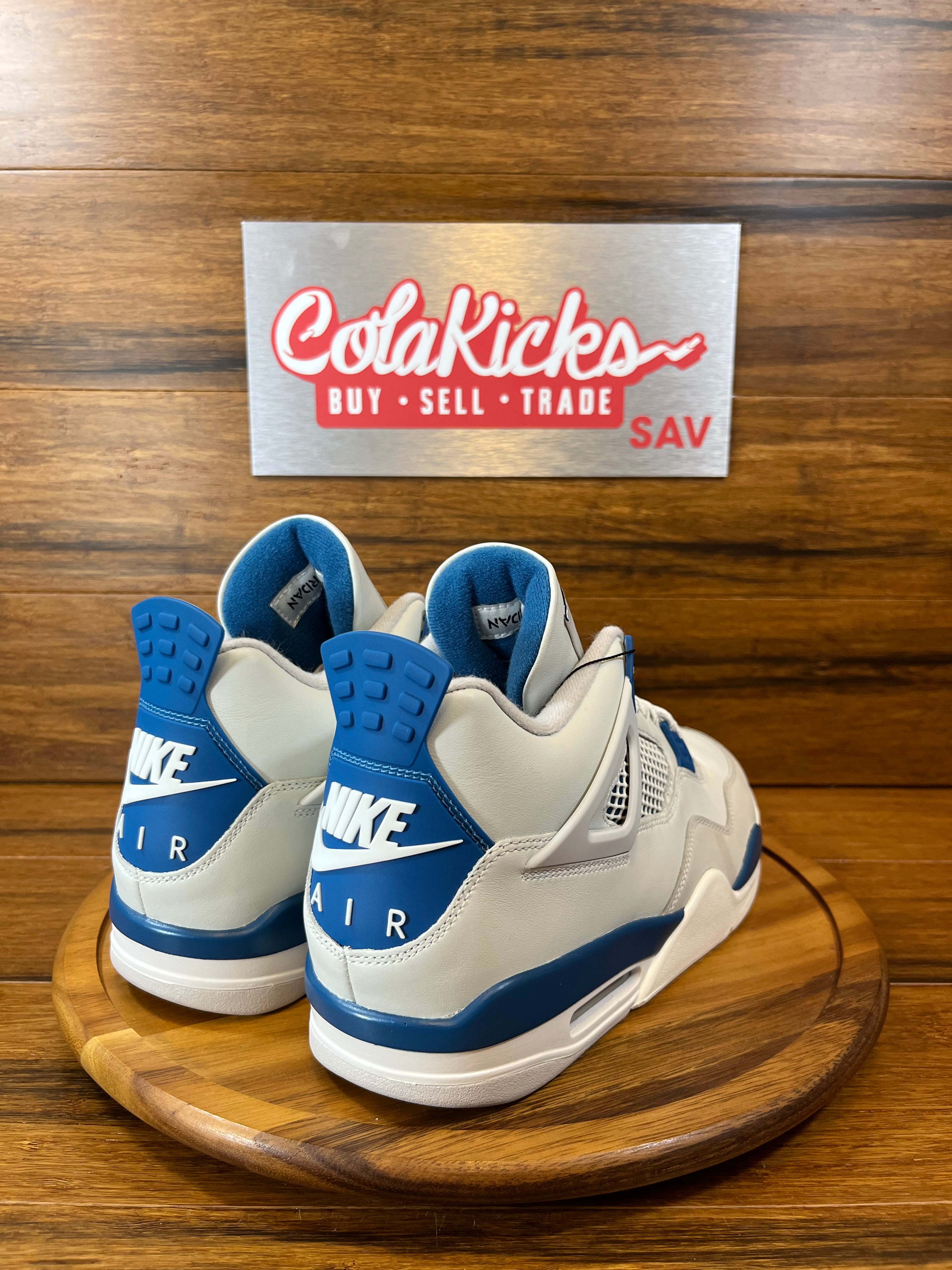 Jordan 4 Retro Military Blue (2024)