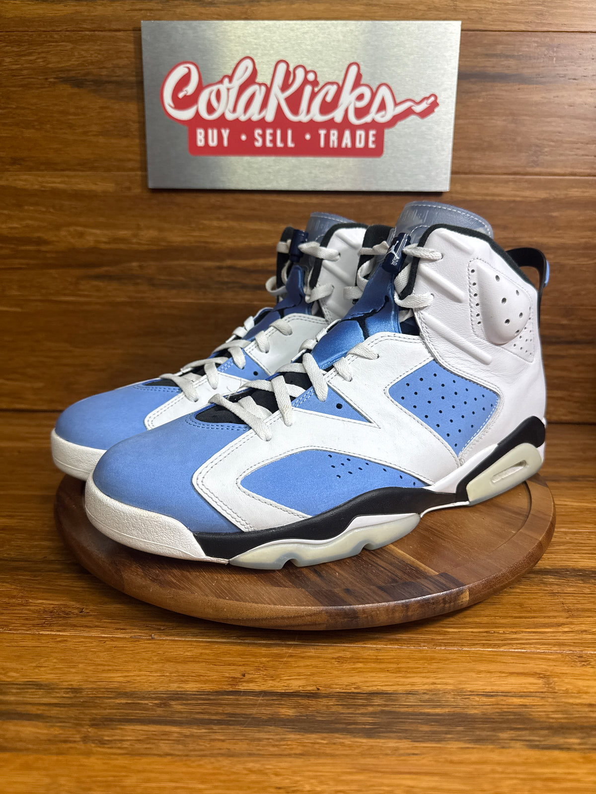 Jordan 6 Retro UNC White
