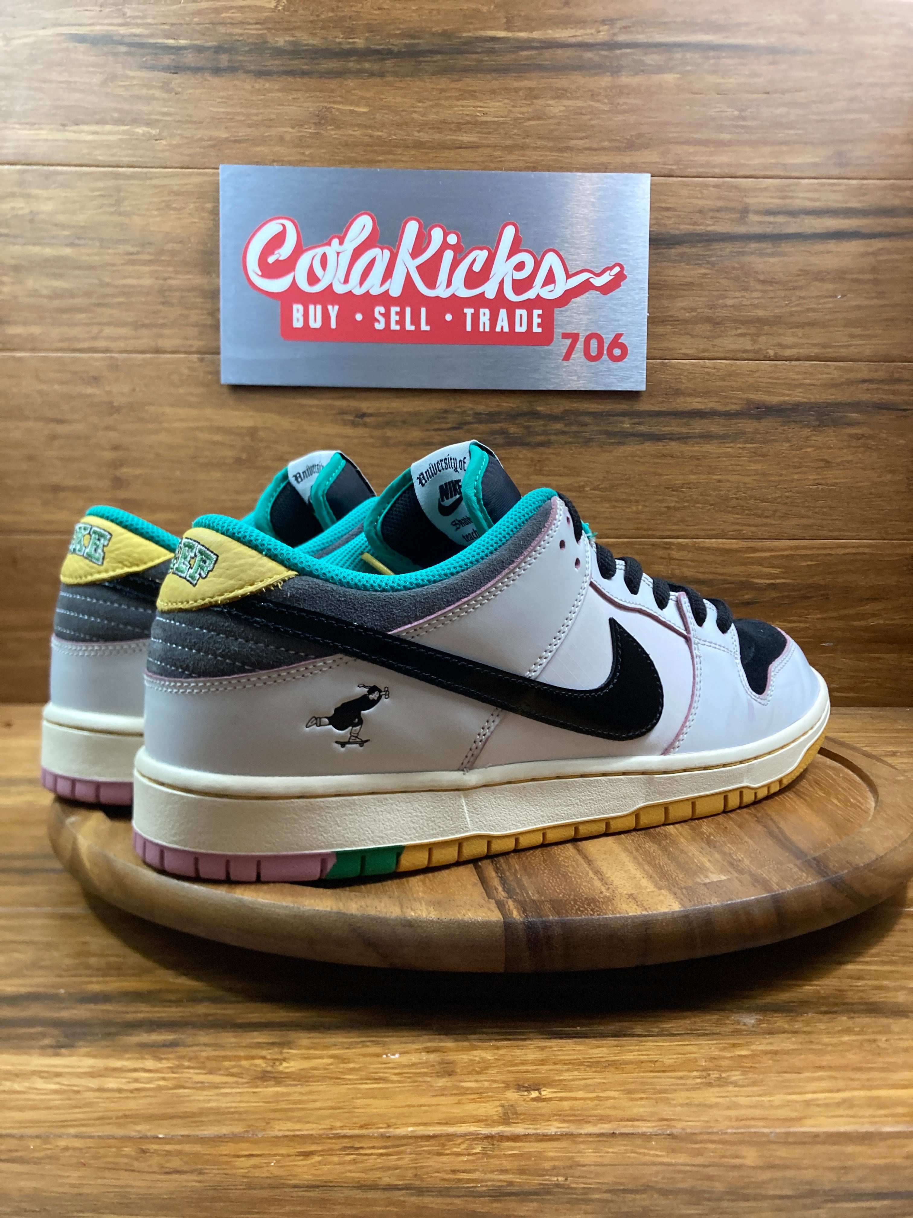 Nike SB Dunk Low CSEF