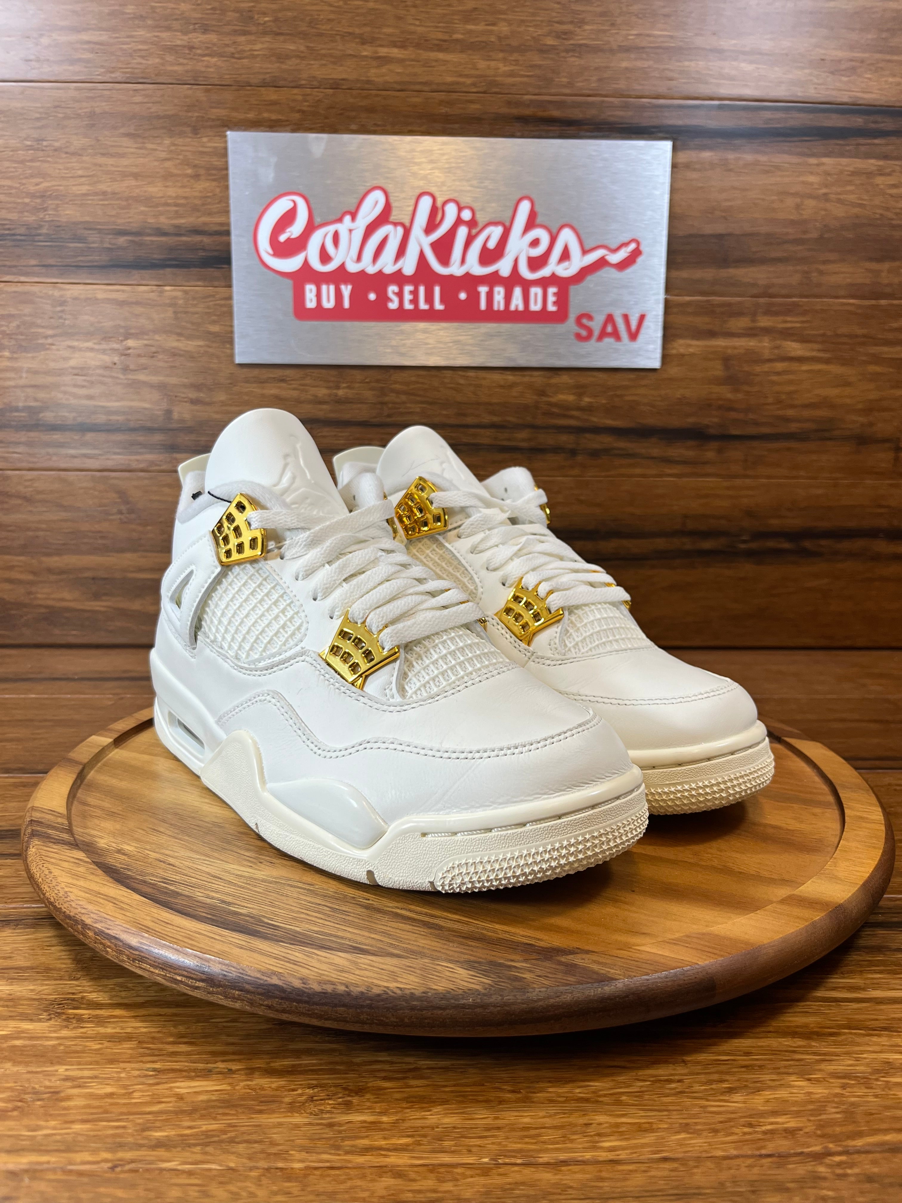 Jordan 4 Retro Metallic Gold (Women's)