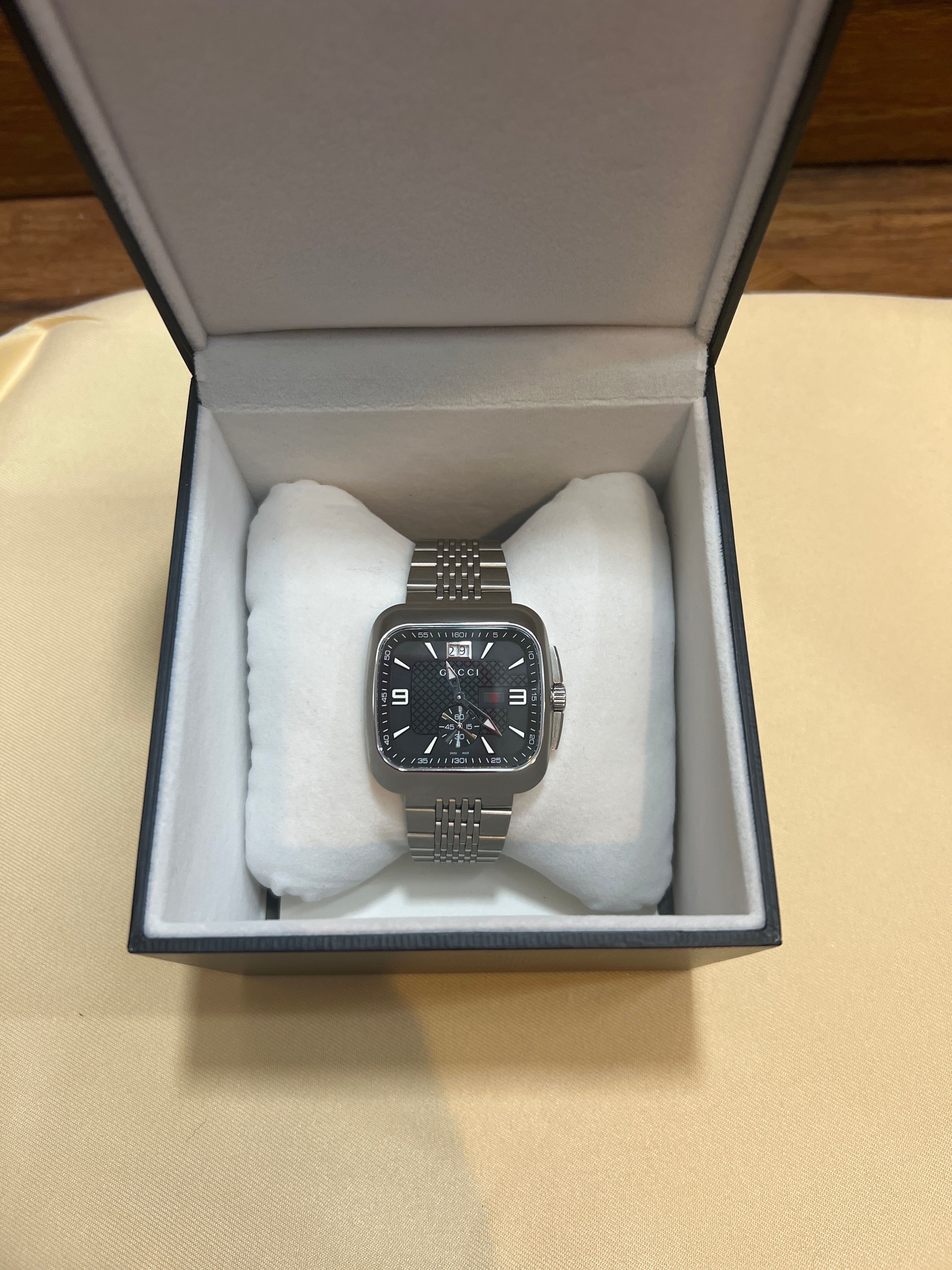 Gucci G-Coupe YA131305 Black Dial