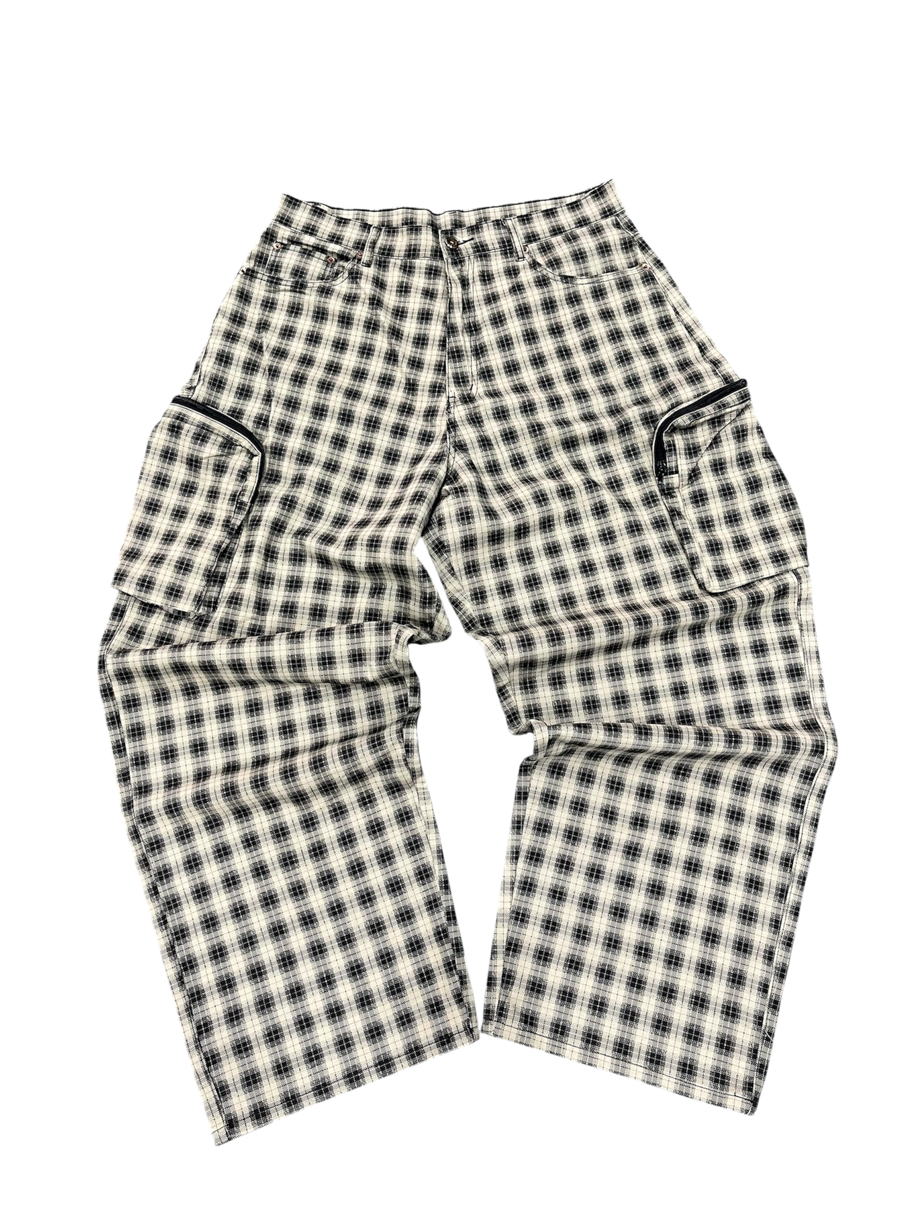GV Gallery Plaid Oversized Cargo Pant