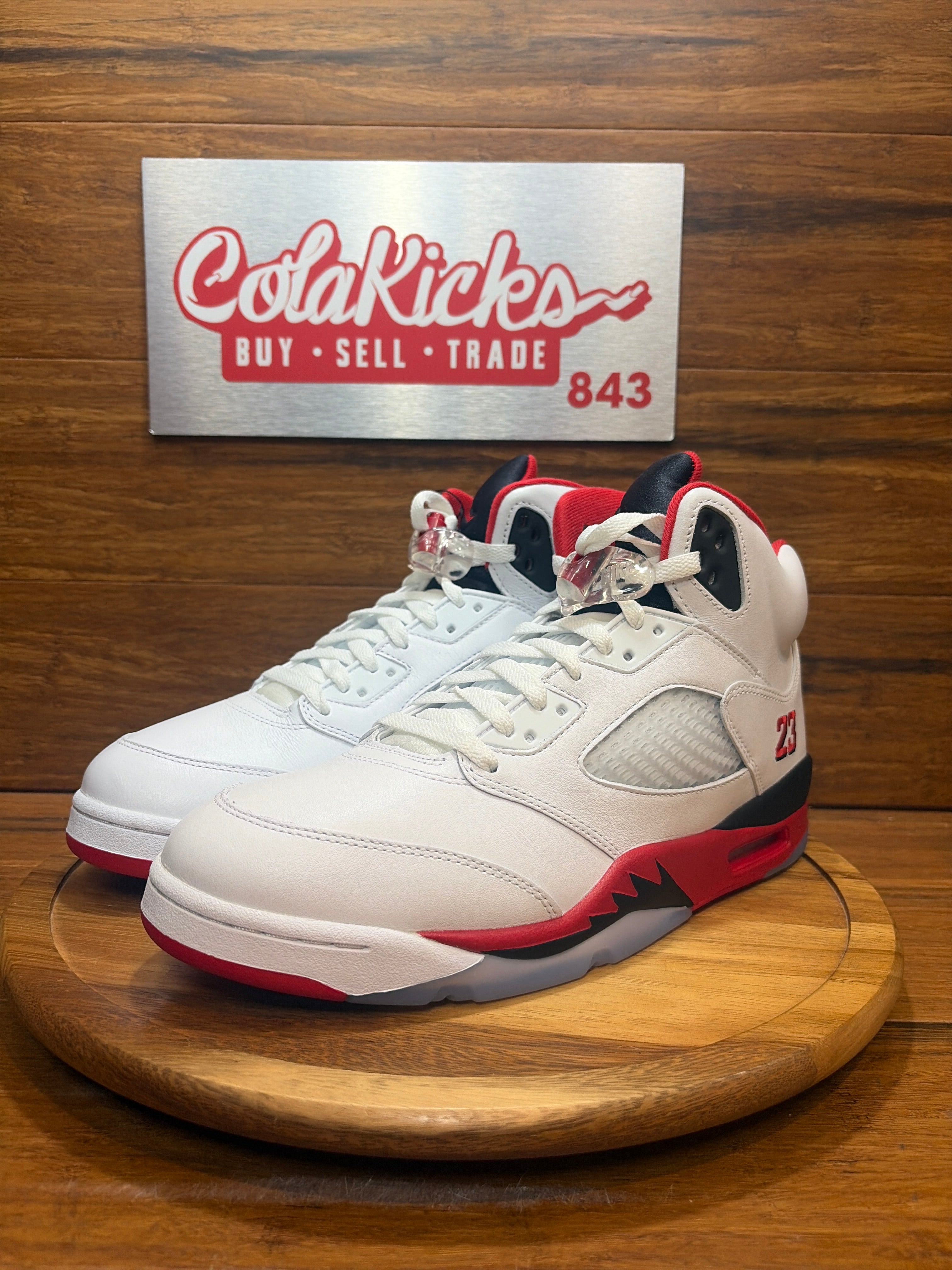 Jordan 5 Retro Fire Red Black Tongue (2025)