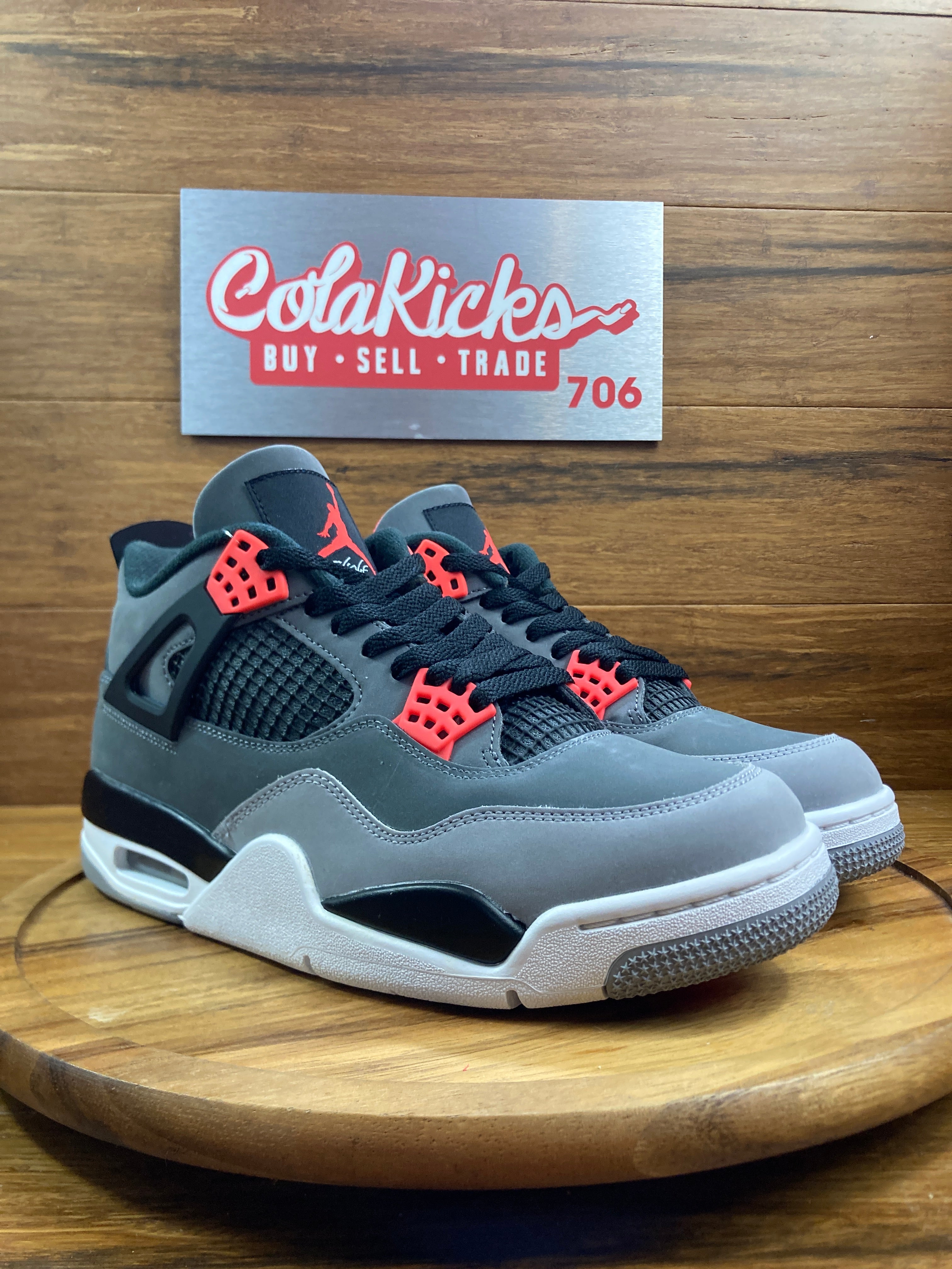 Jordan 4 Retro Infrared
