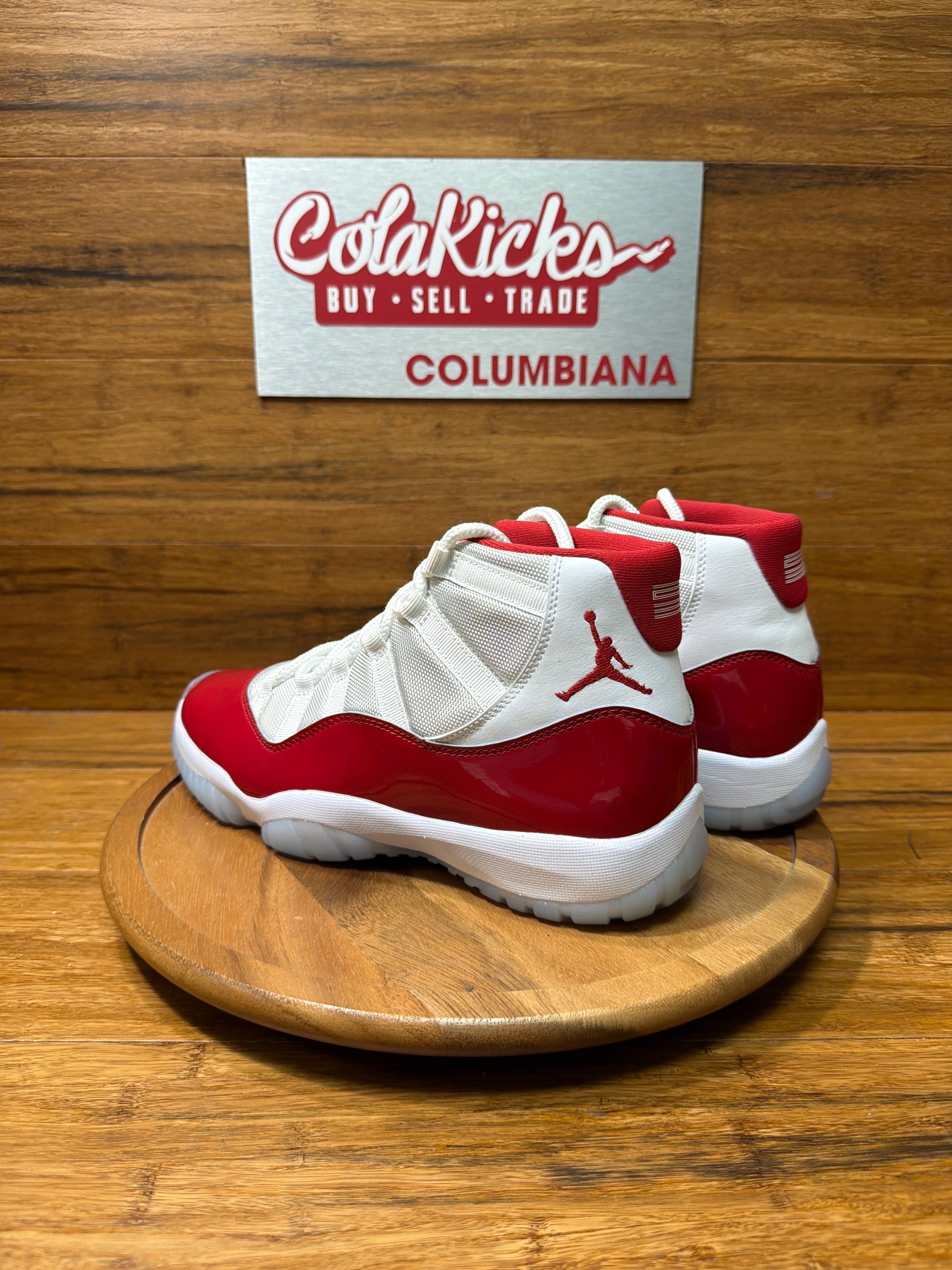 Jordan 11 Retro Cherry (2022)