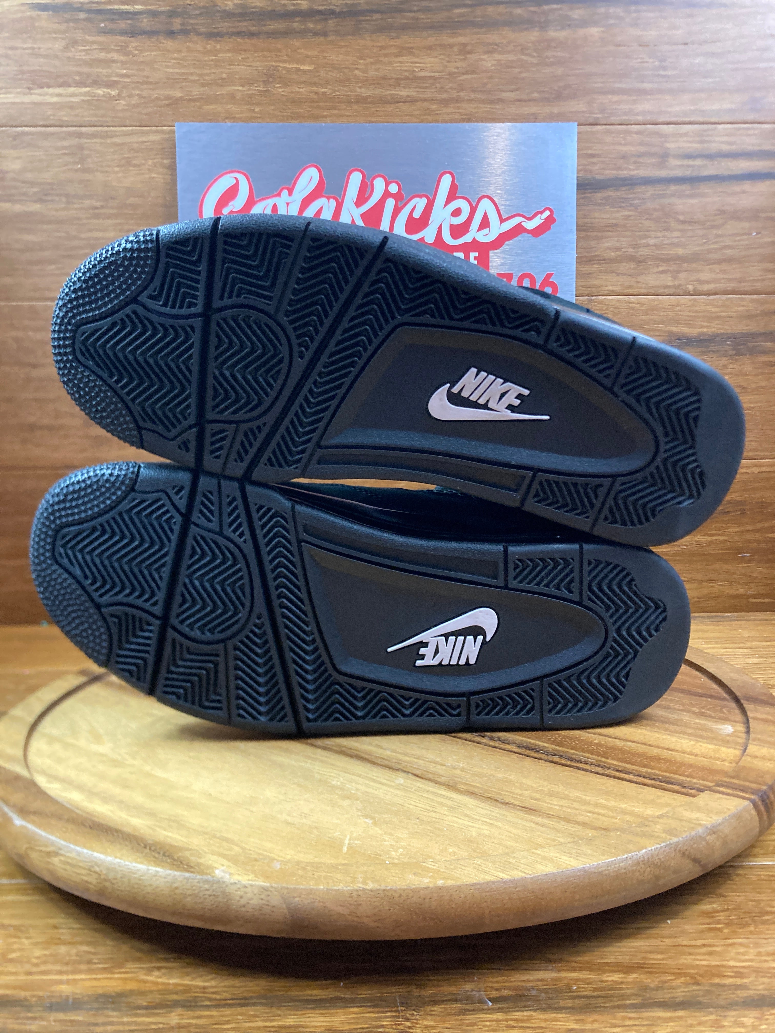 Jordan 4 Retro Black Cat (2025)