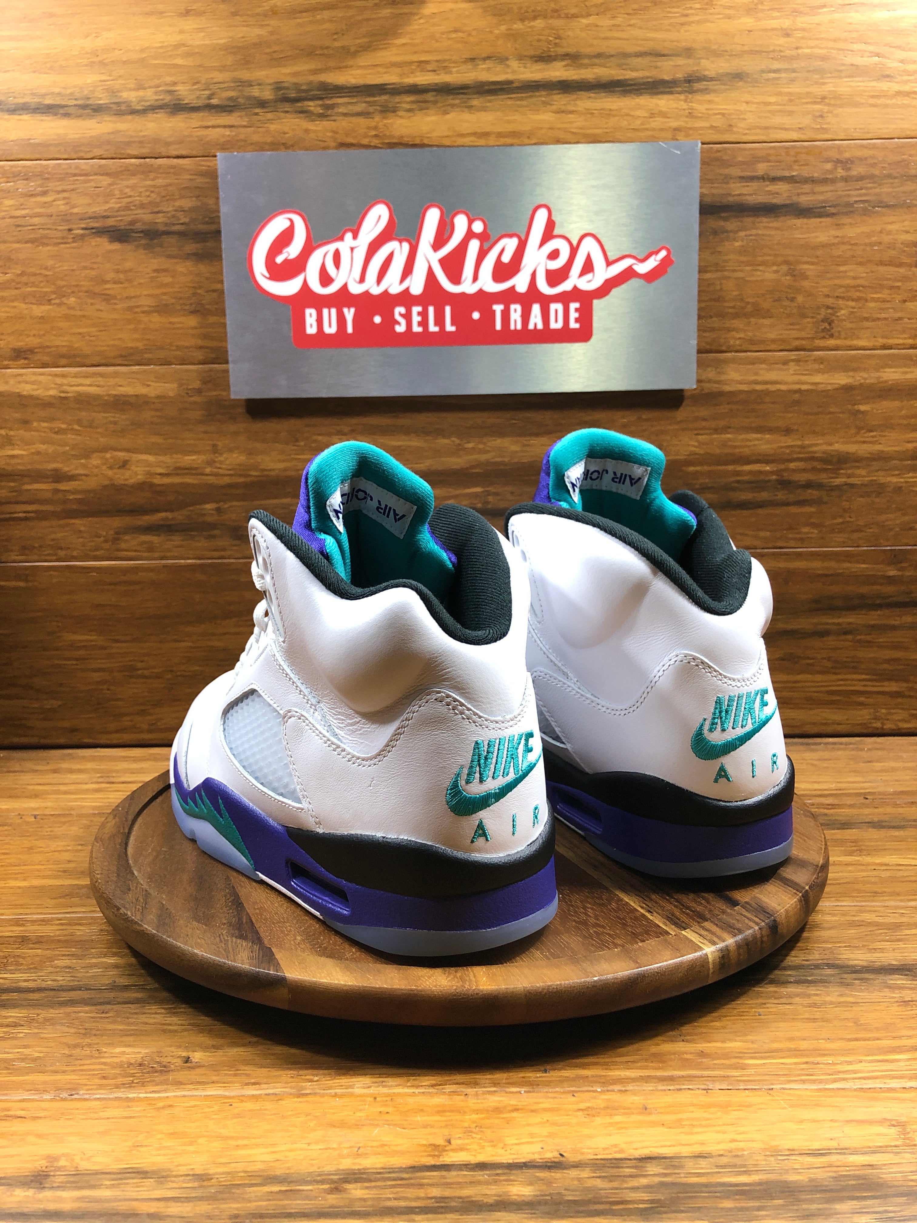 Jordan 5 Retro Grape (2025)