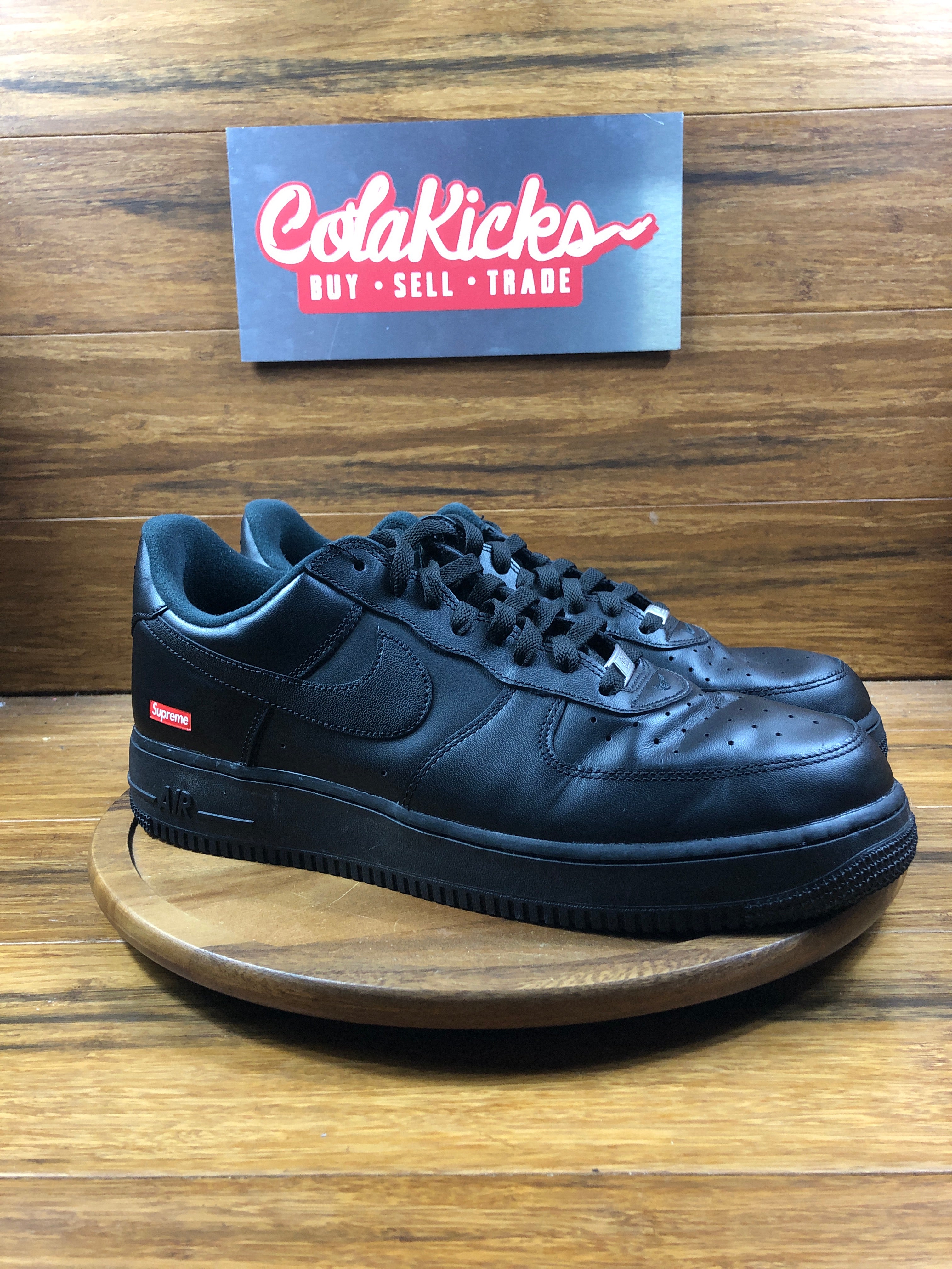 Nike Air Force 1 Supreme