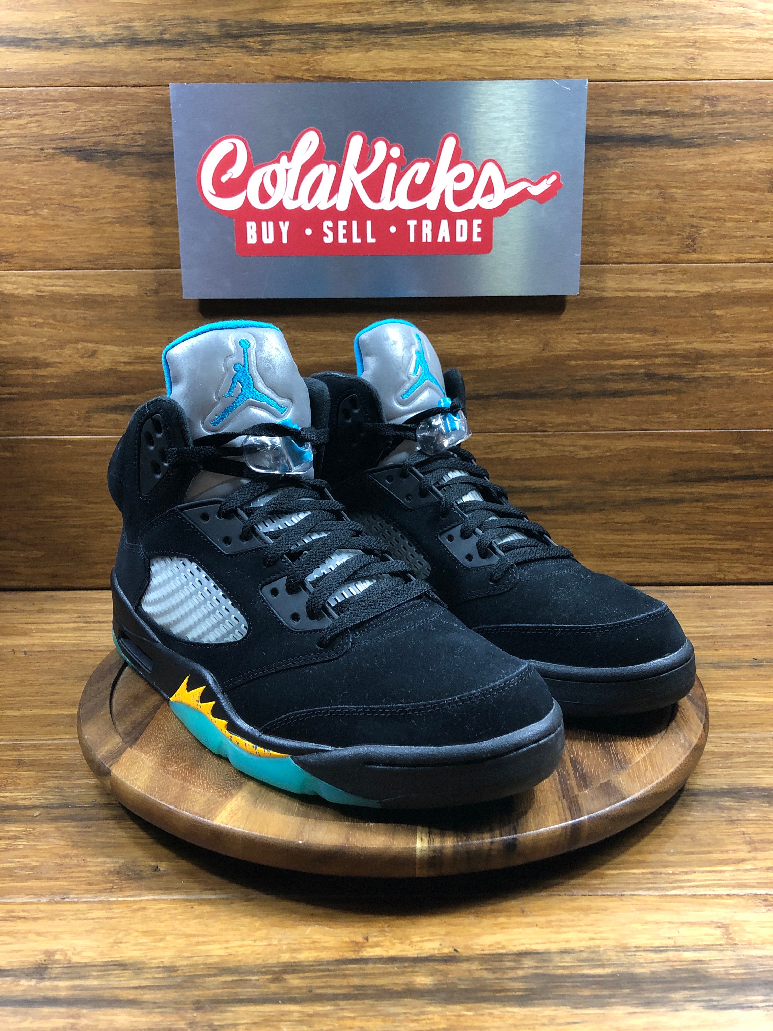 Jordan 5 Retro Aqua