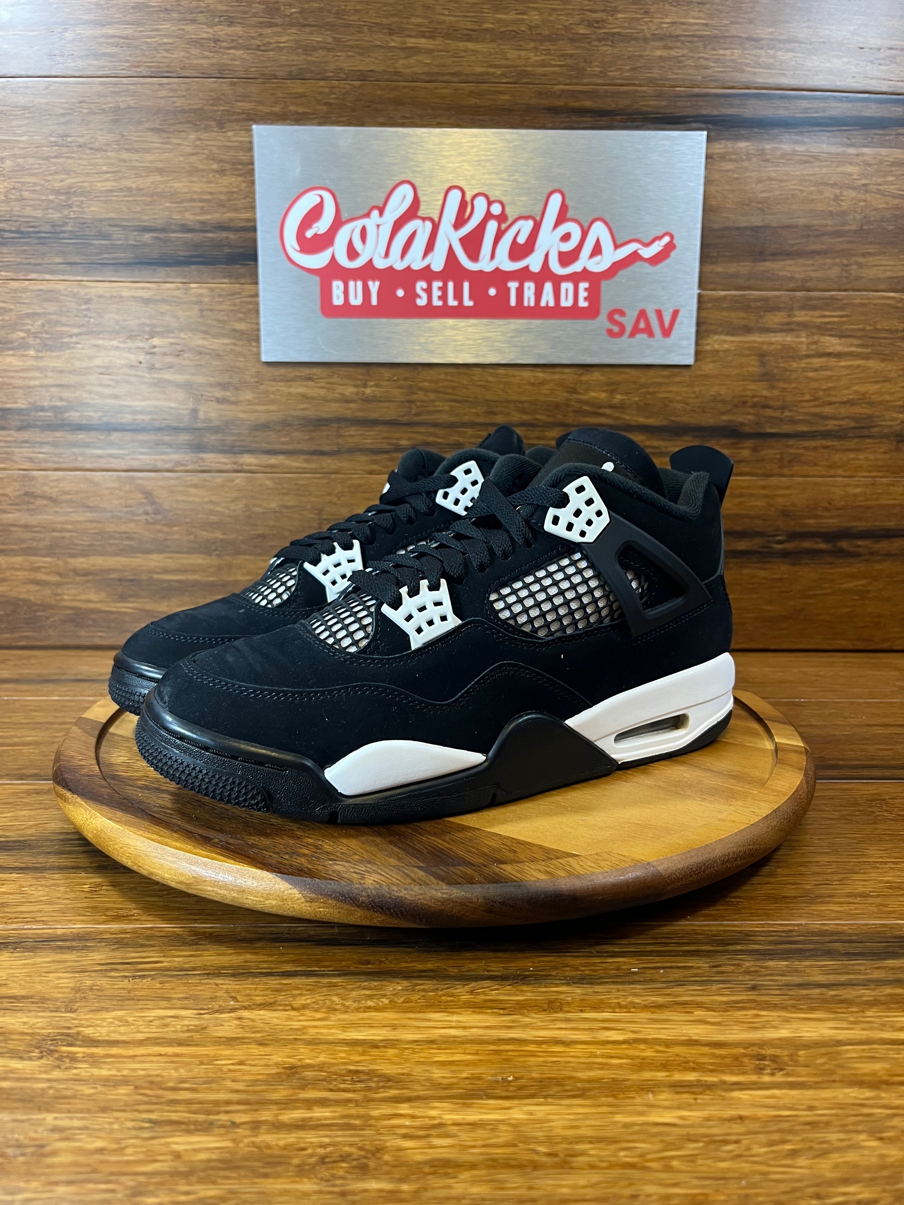 Jordan 4 Retro White Thunder