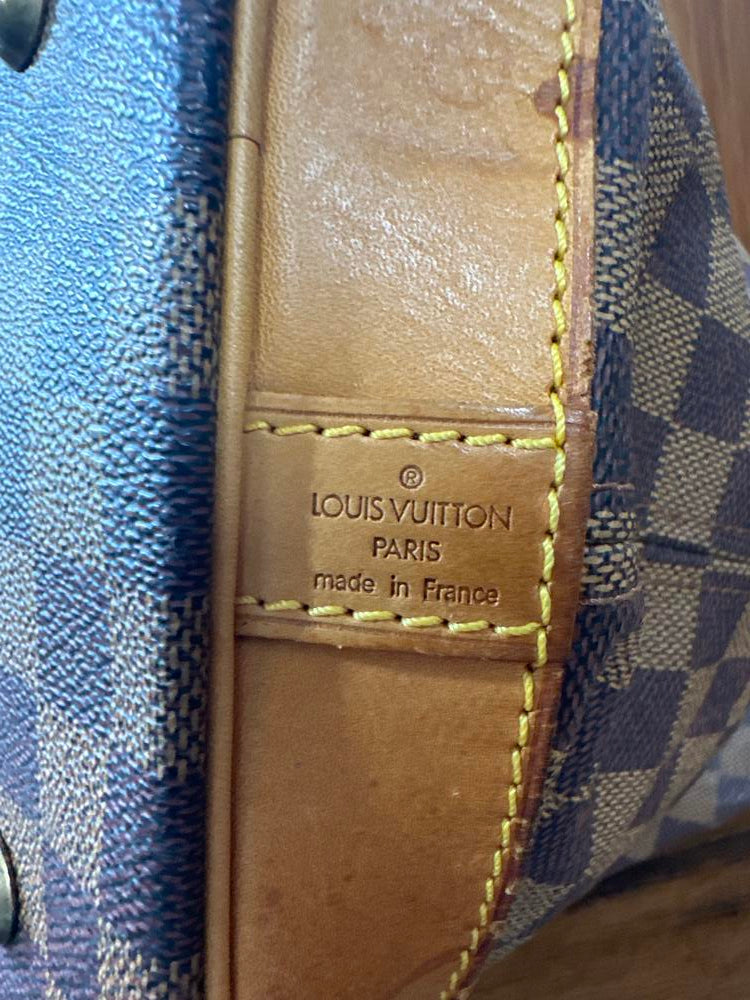 Louis Vuitton Ebene Clipper Damier Bag