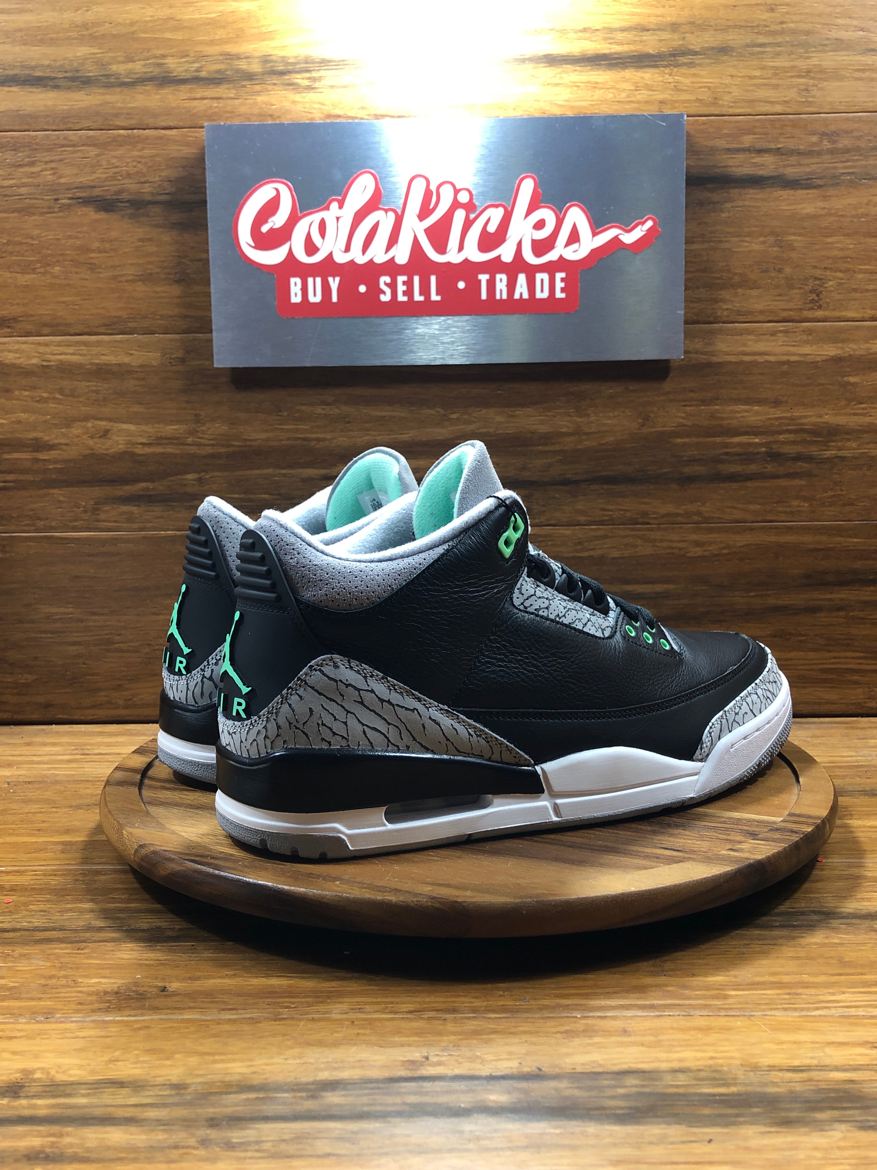Jordan 3 Retro Green Glow