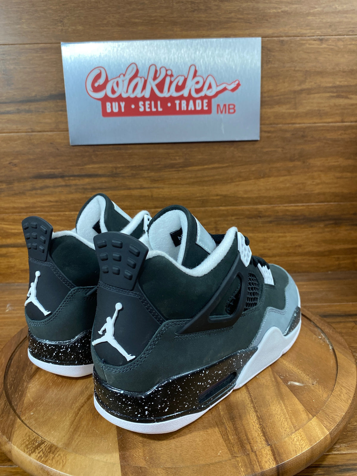 Jordan 4 Retro Fear (2024)