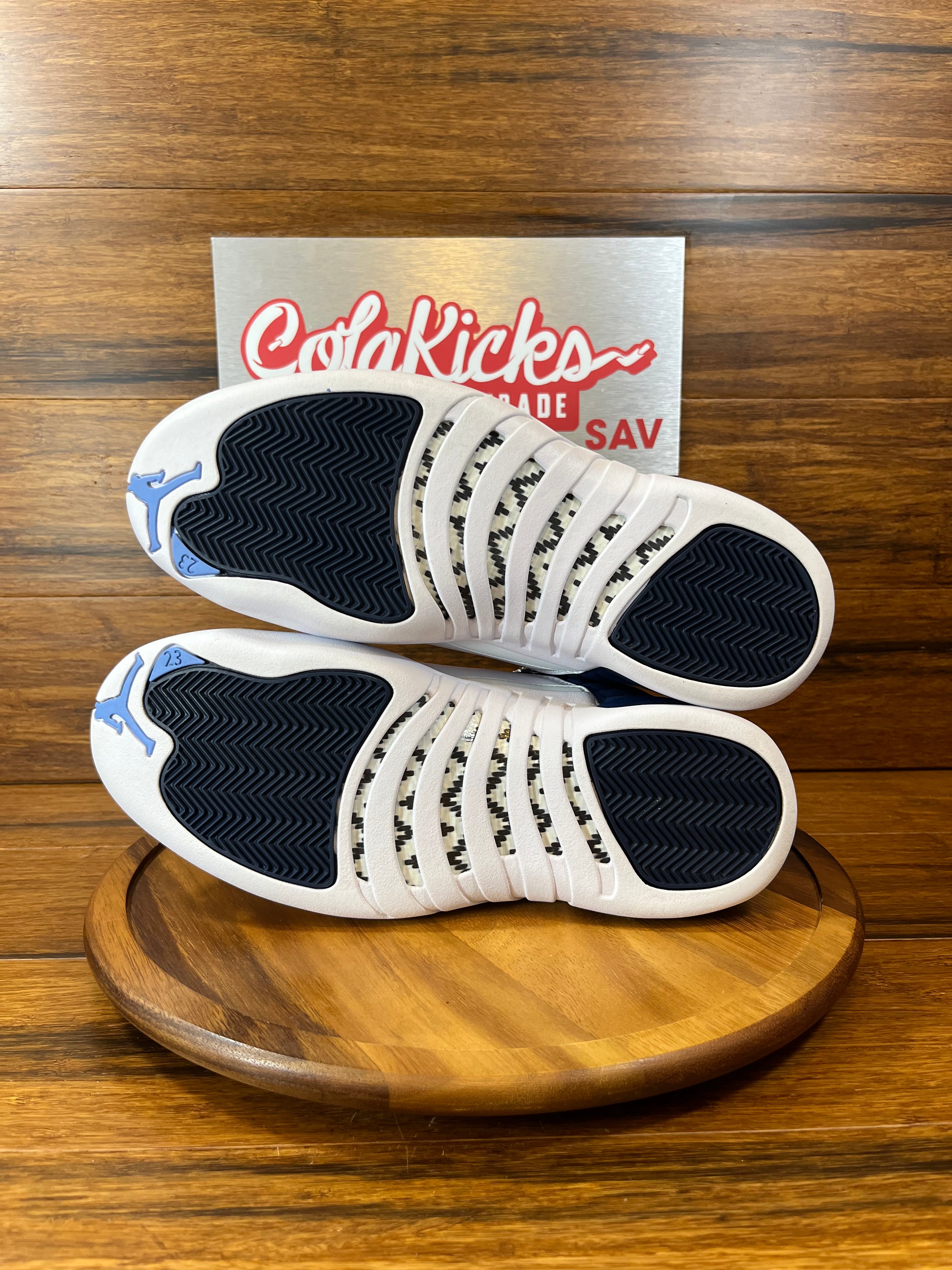 Jordan 12 Retro Indigo