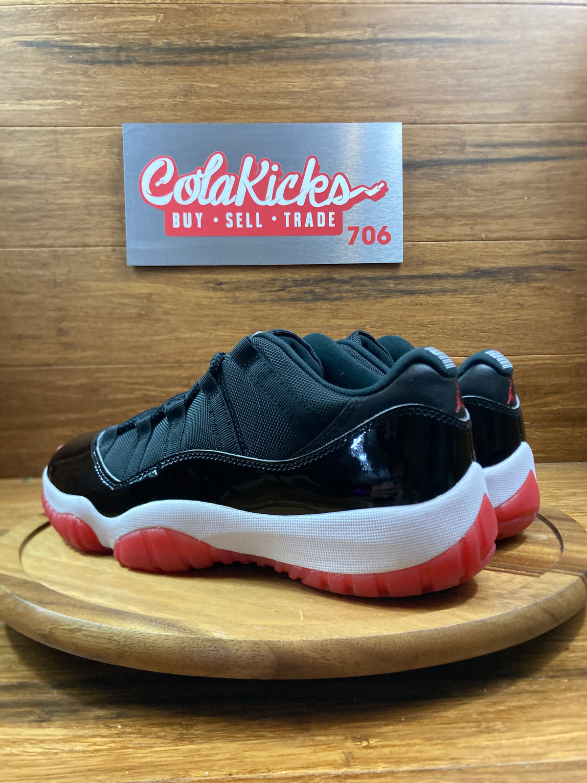 Jordan 11 Retro Low Bred (2025)