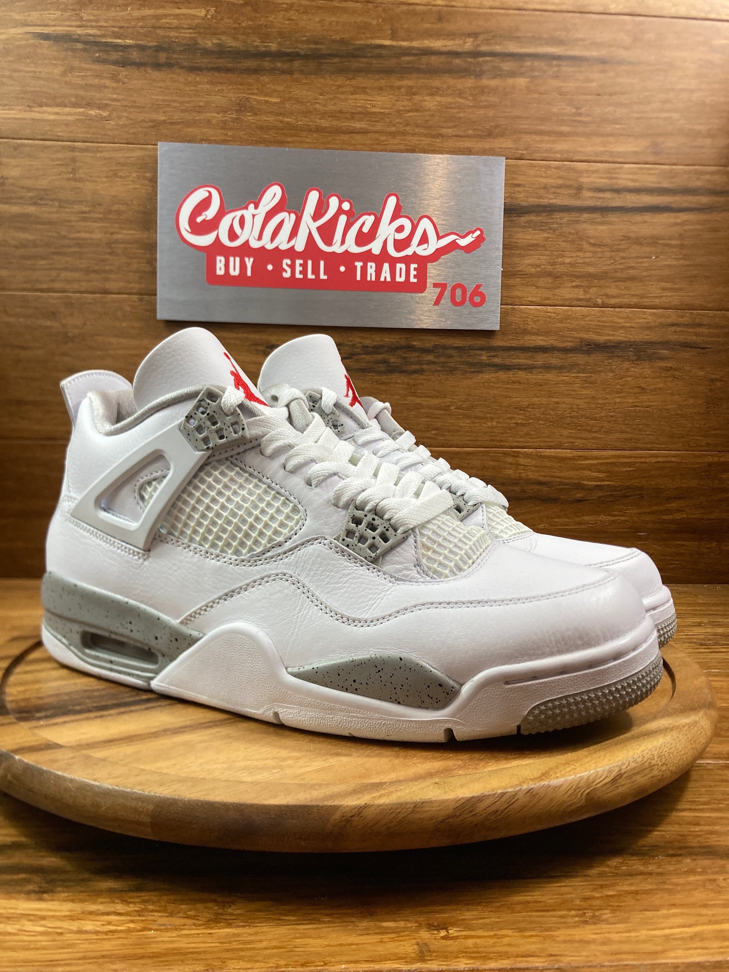 Jordan 4 Retro White Oreo (2021)