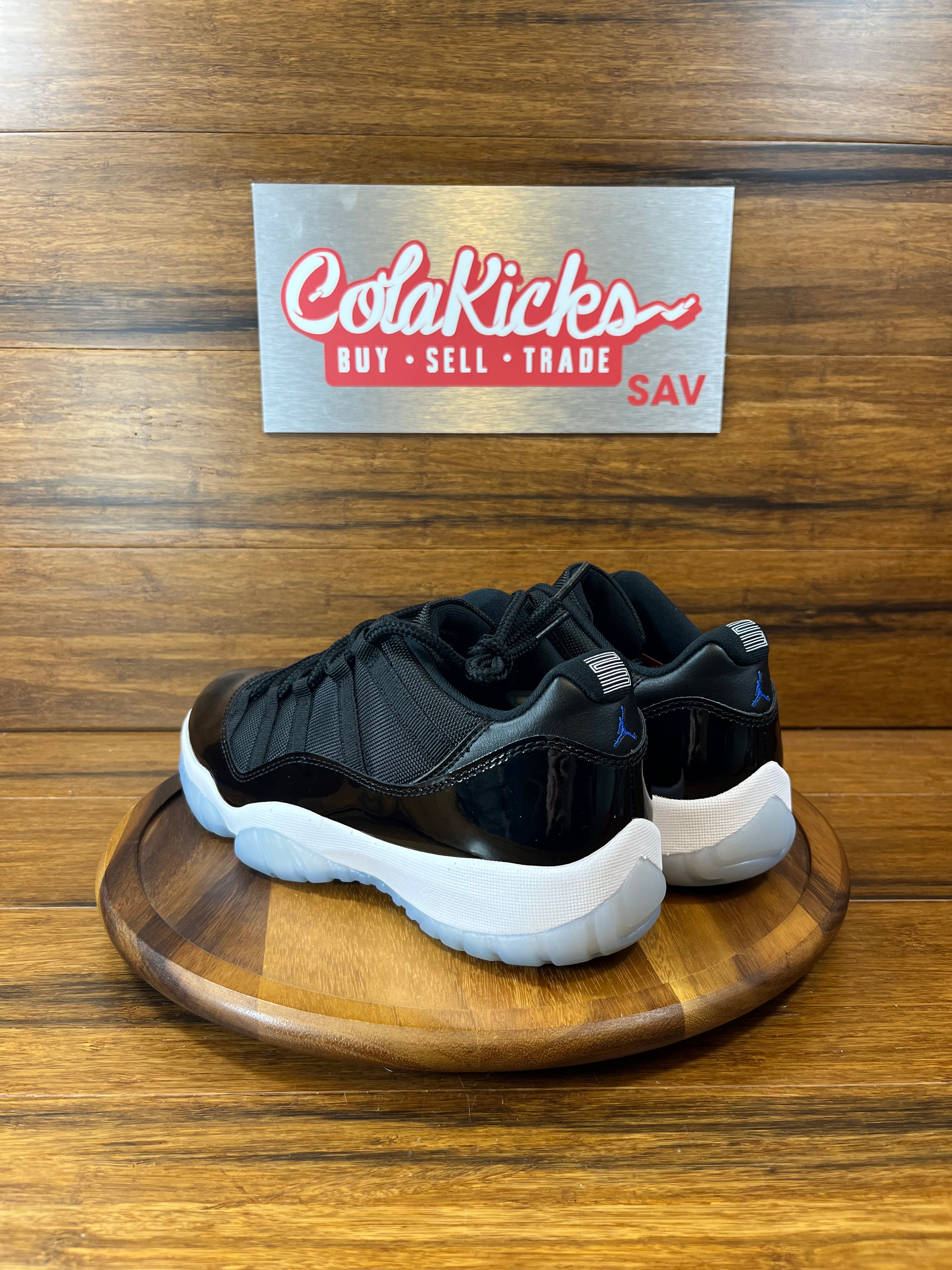 Jordan 11 Retro Low Space Jam