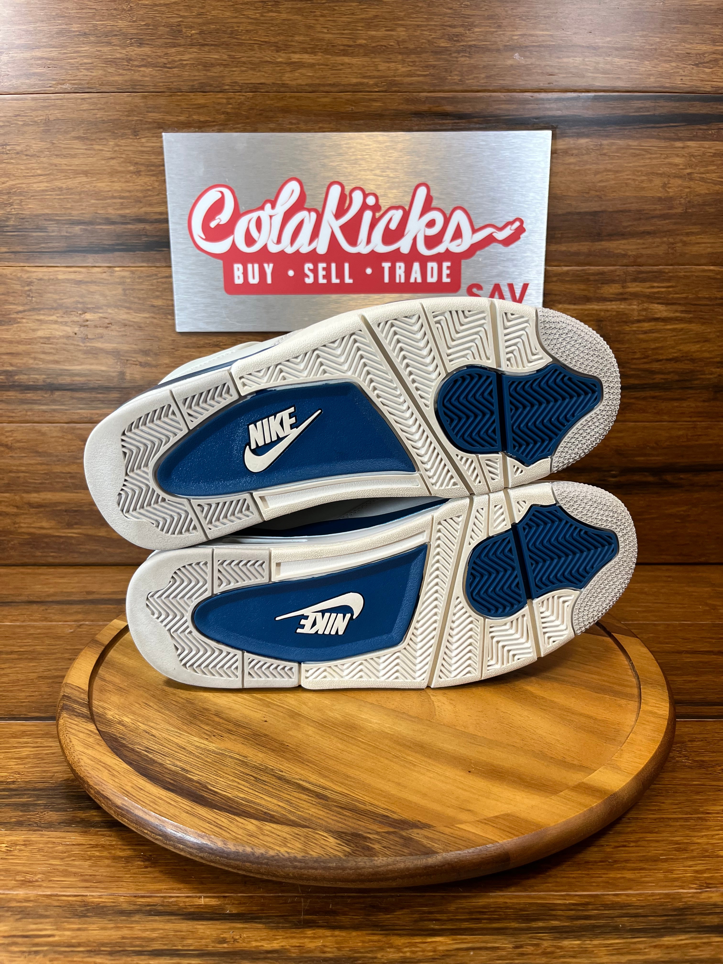 Jordan 4 Retro Military Blue (2024)