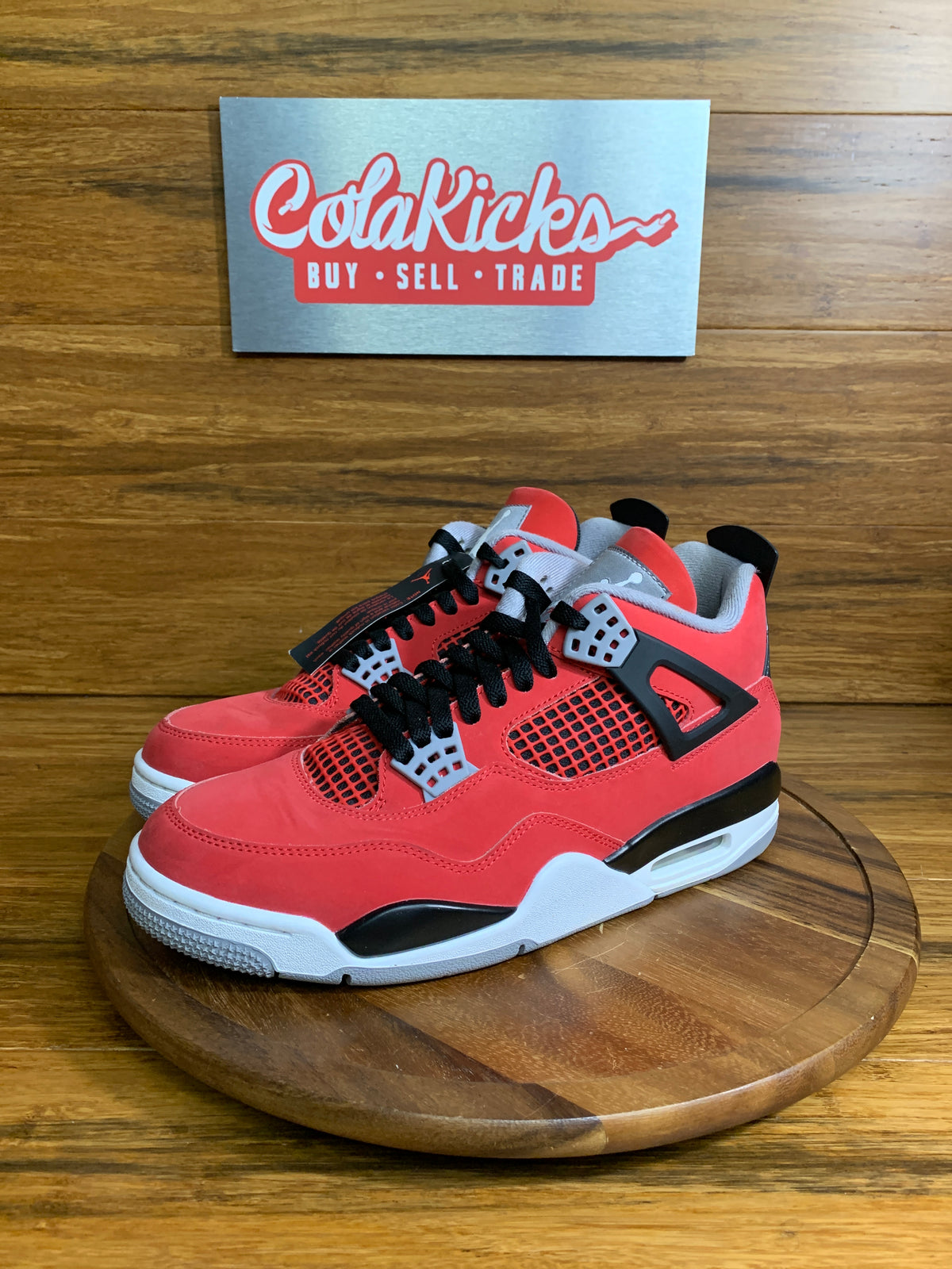 Jordan 4 Retro Toro Bravo (2026)
