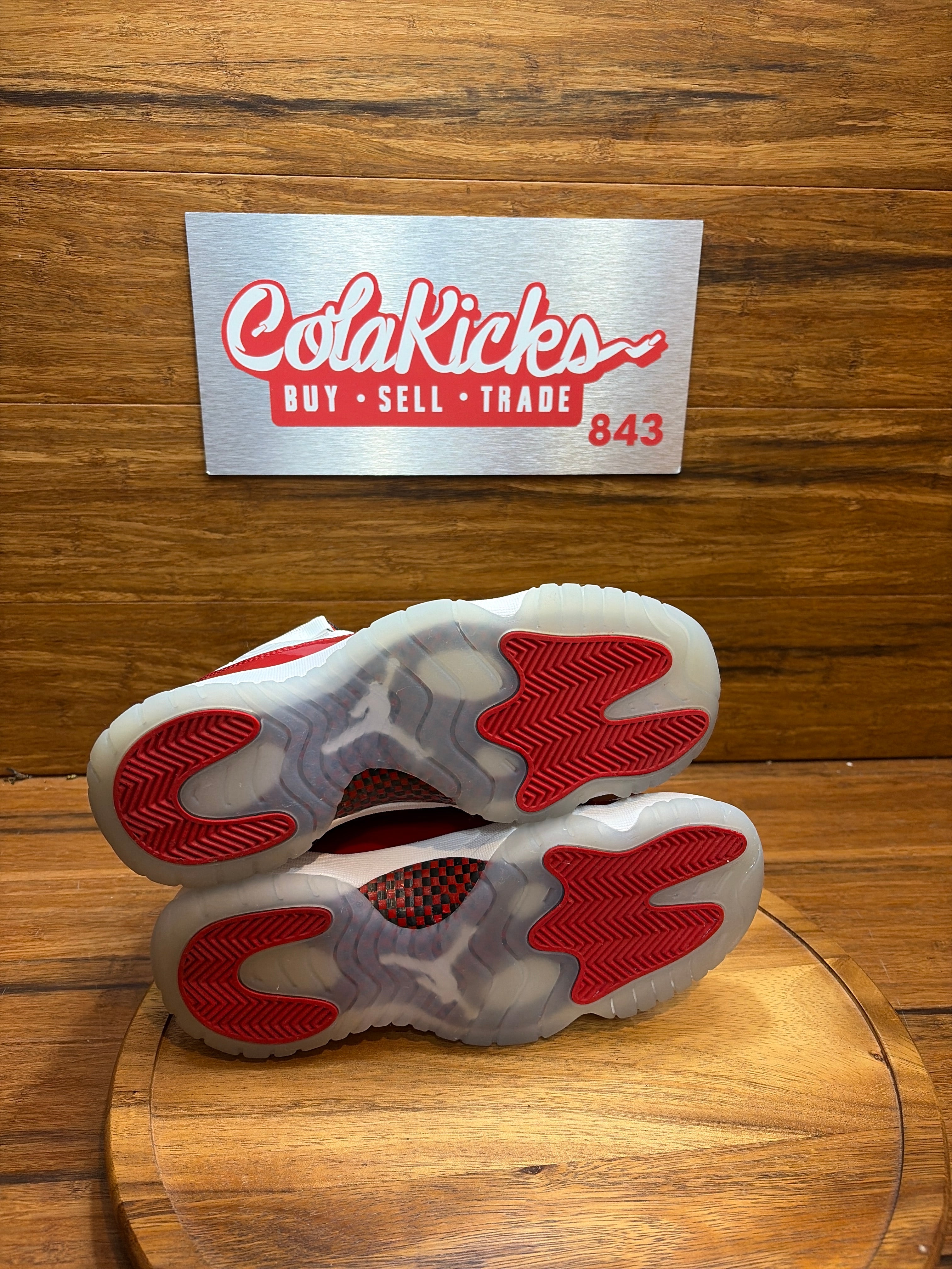 Jordan 11 Retro Cherry (2022)