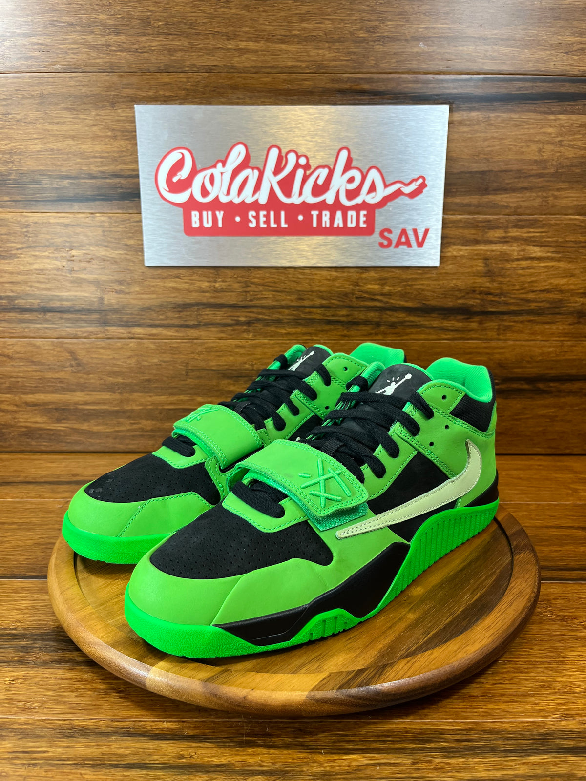 Jordan CJ1 T-Rexx Travis Scott Green Spark
