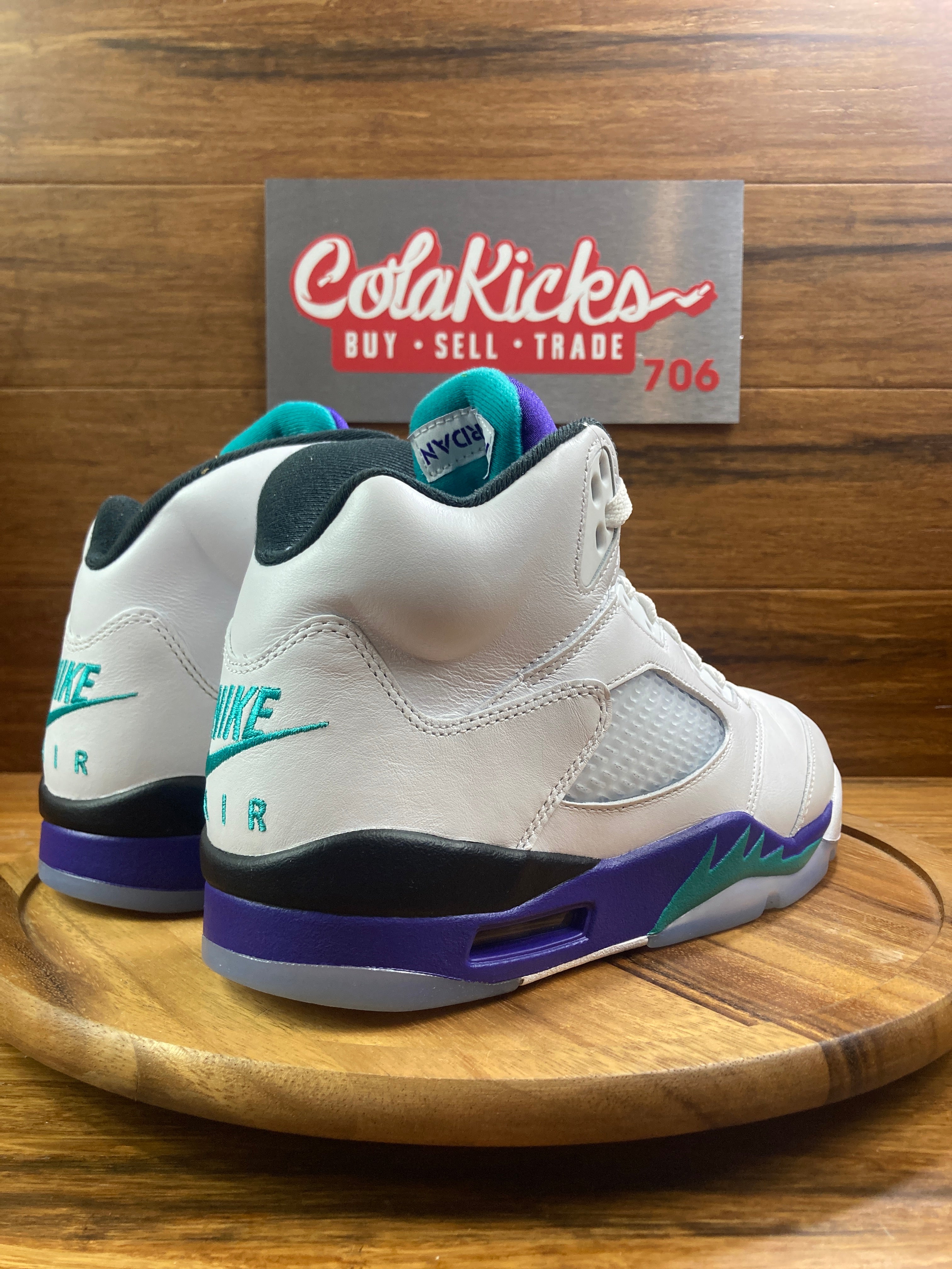Jordan 5 Retro Grape (2025)